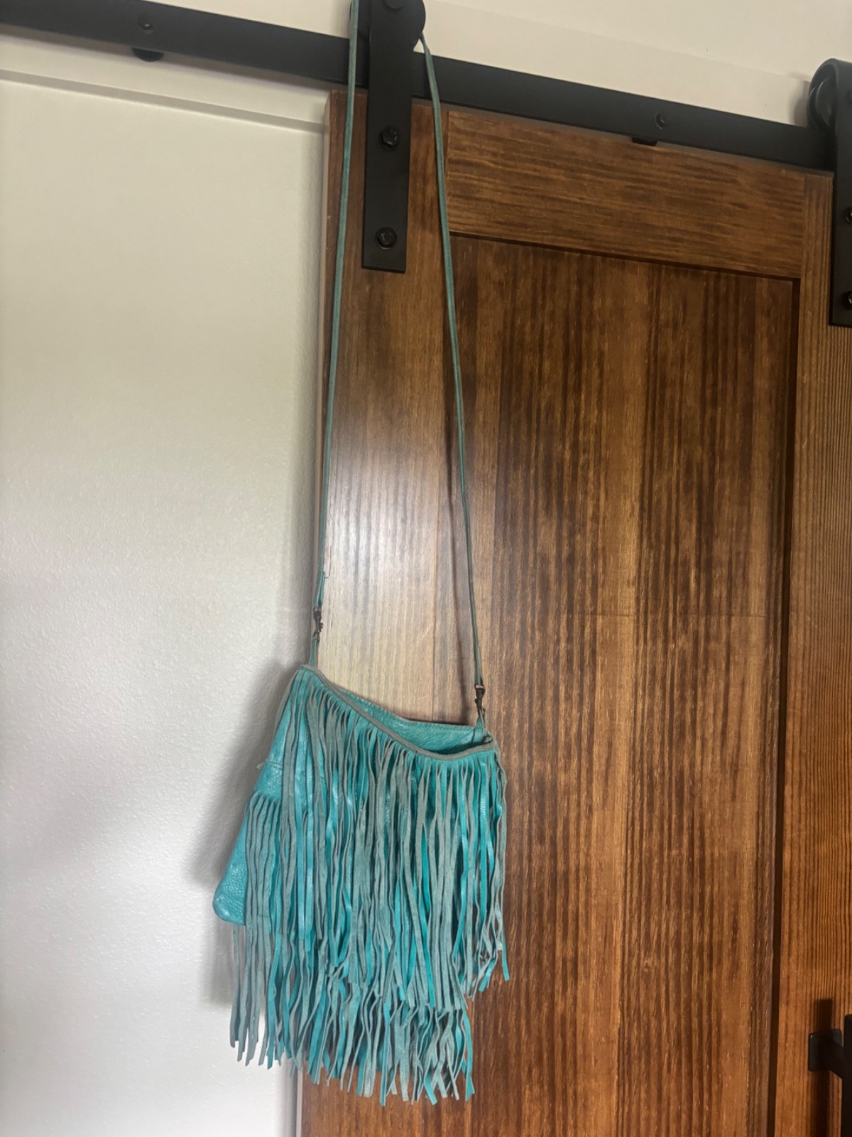 Two Bar West Frigned Crossbody