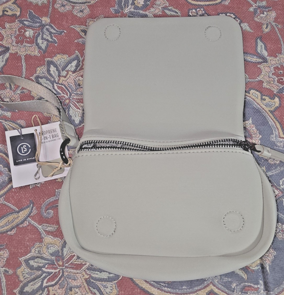 NEW Live in Style Neoprene 3 in 1 Crossbody/Fanny Pack/Wristlet Sage Green Bag