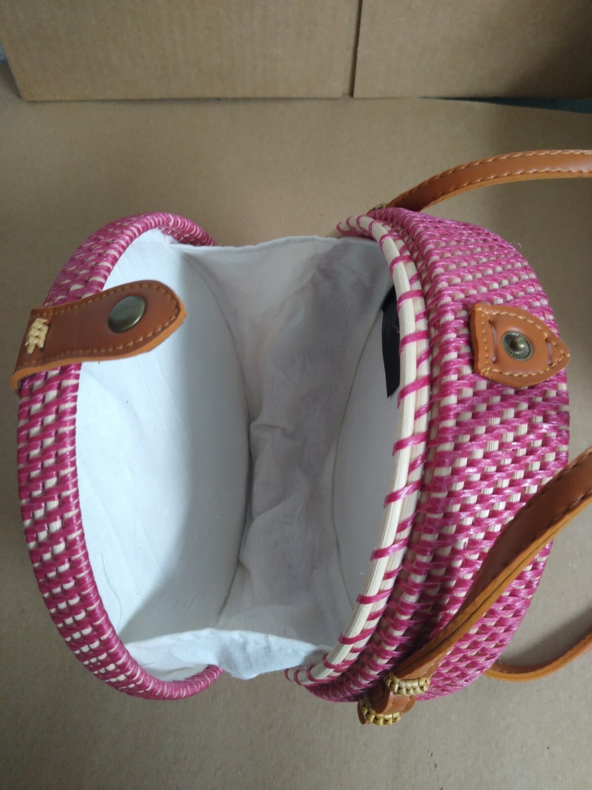 Falls Creek Pink Round Woven Rattan Straw Bag Purse Crossbody 8 Inches Diameter