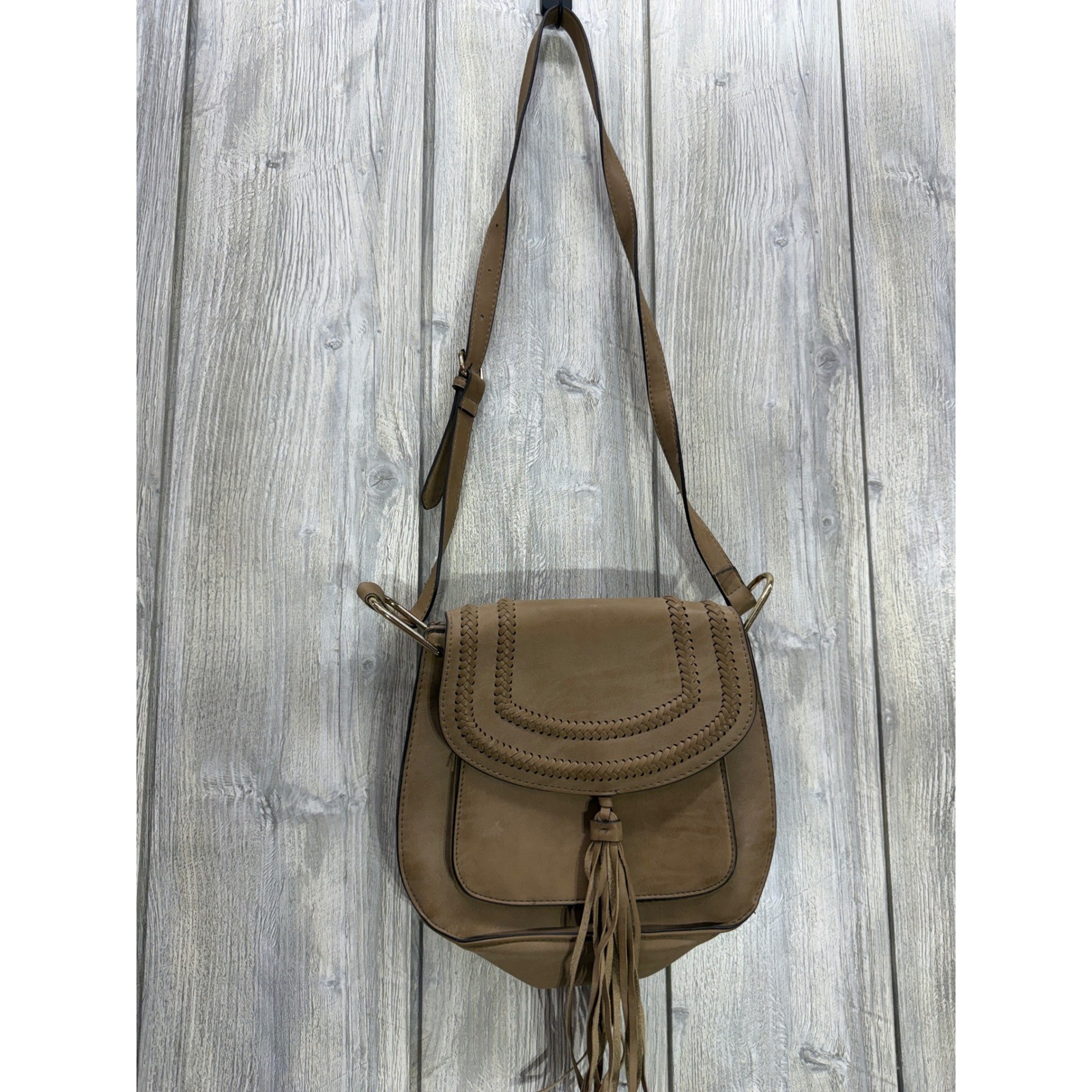 Franco Sarto Taupe Tan Crossbody Bag Braided Whipstitch Tassel Saddle Bag Mens