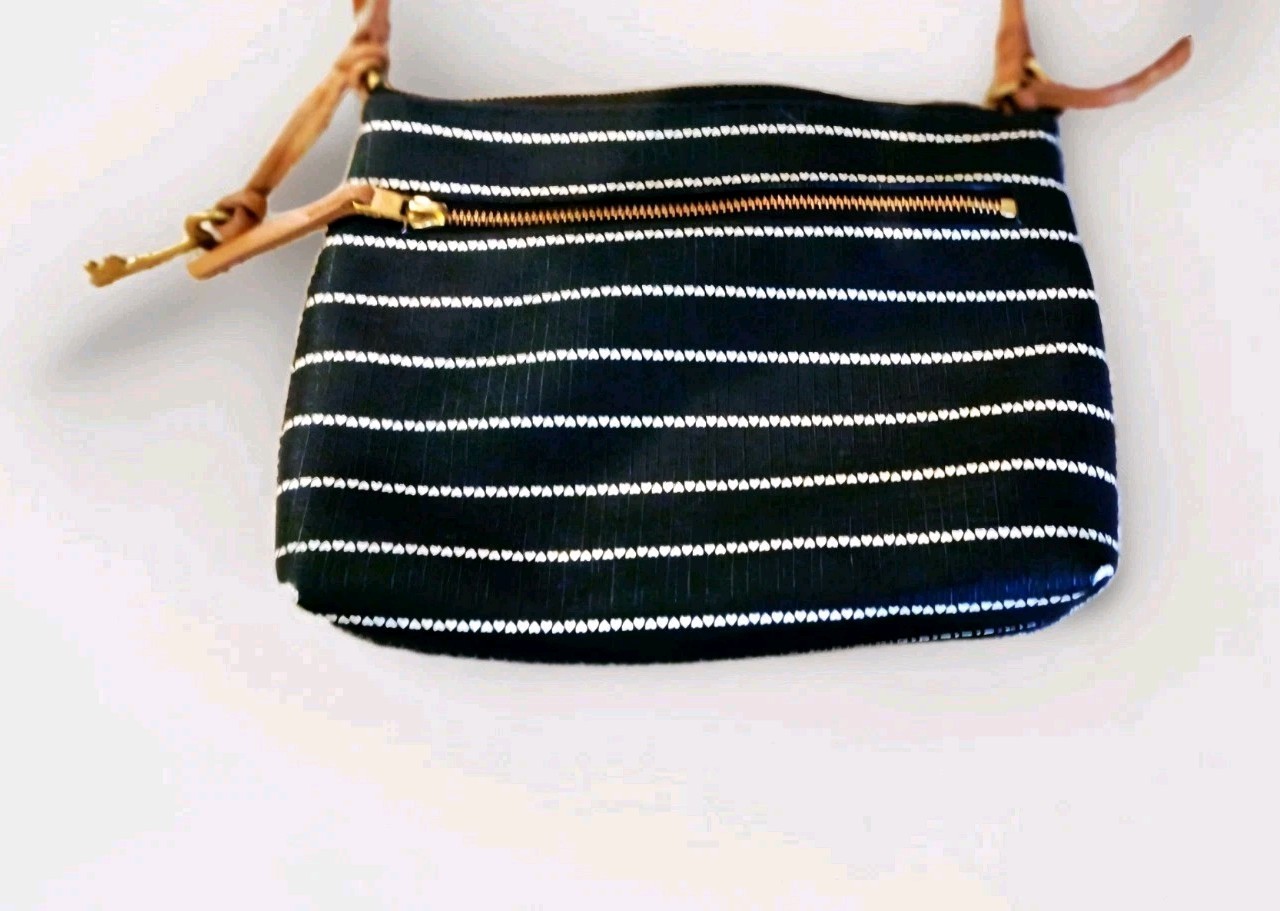 Fossil Key Per Fiona Crossbody Bag Adjustable Strap, Bag Charm – See Description