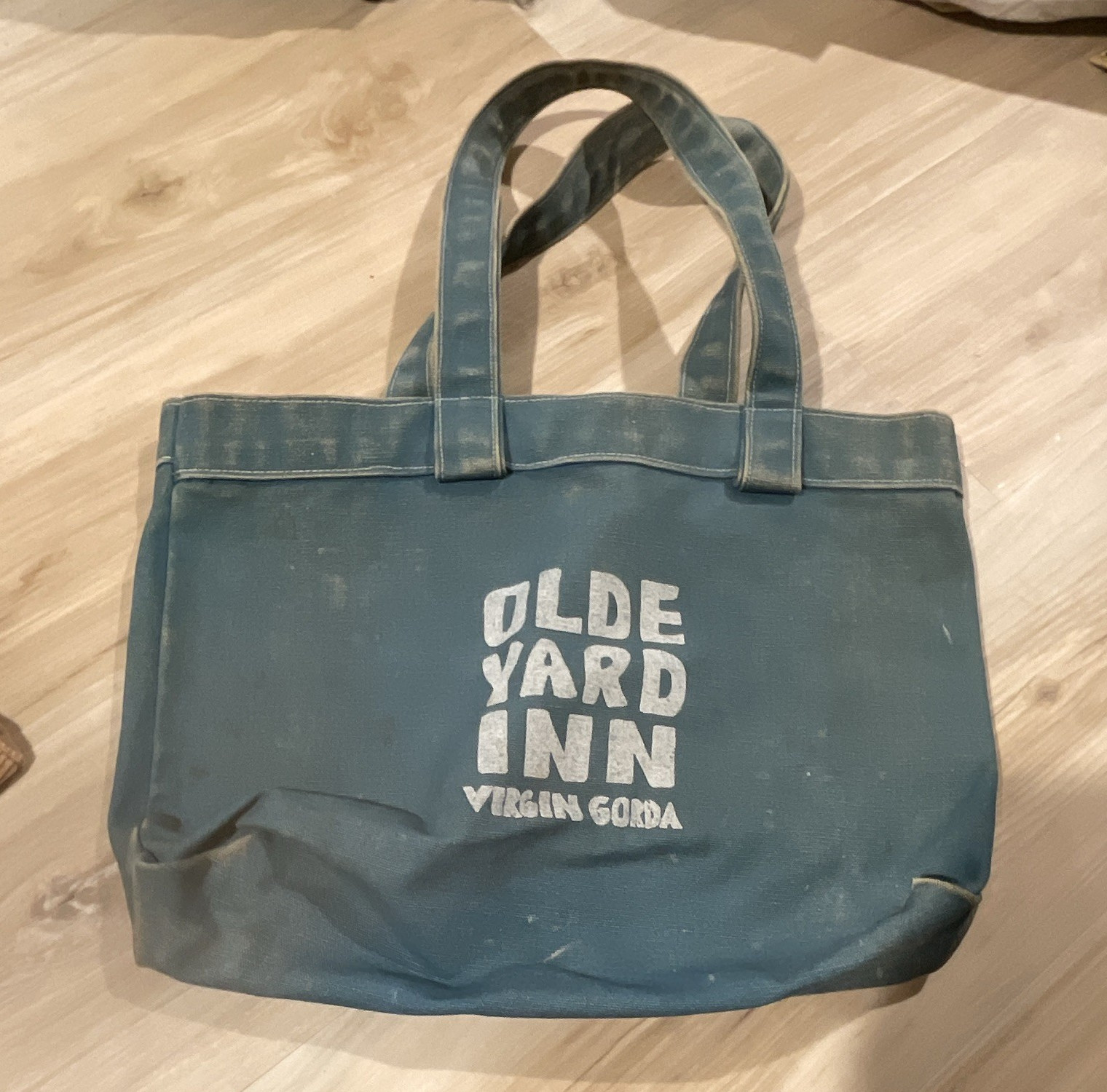 vintage Olde Yard Inn Logo Blue Tote Bag Zip Closure Inner Pockets