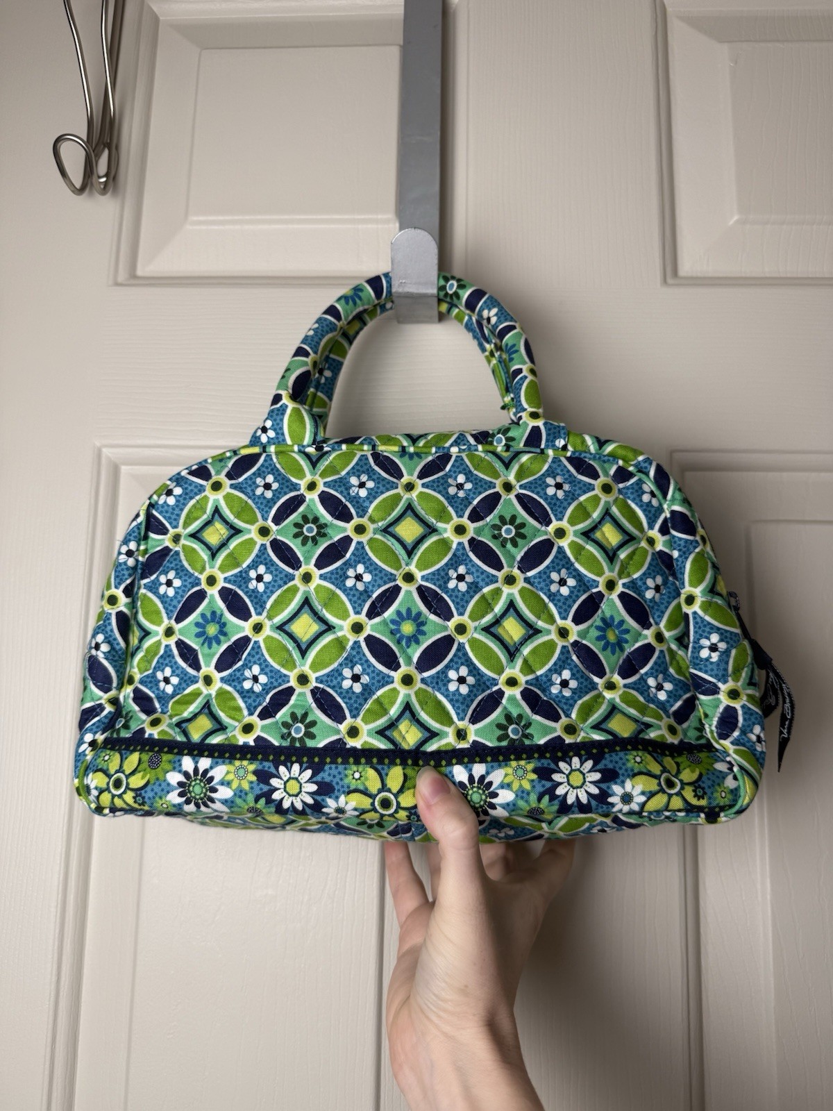 Vera Bradley Daisy Daisy Lola Shoulder Bag NWT