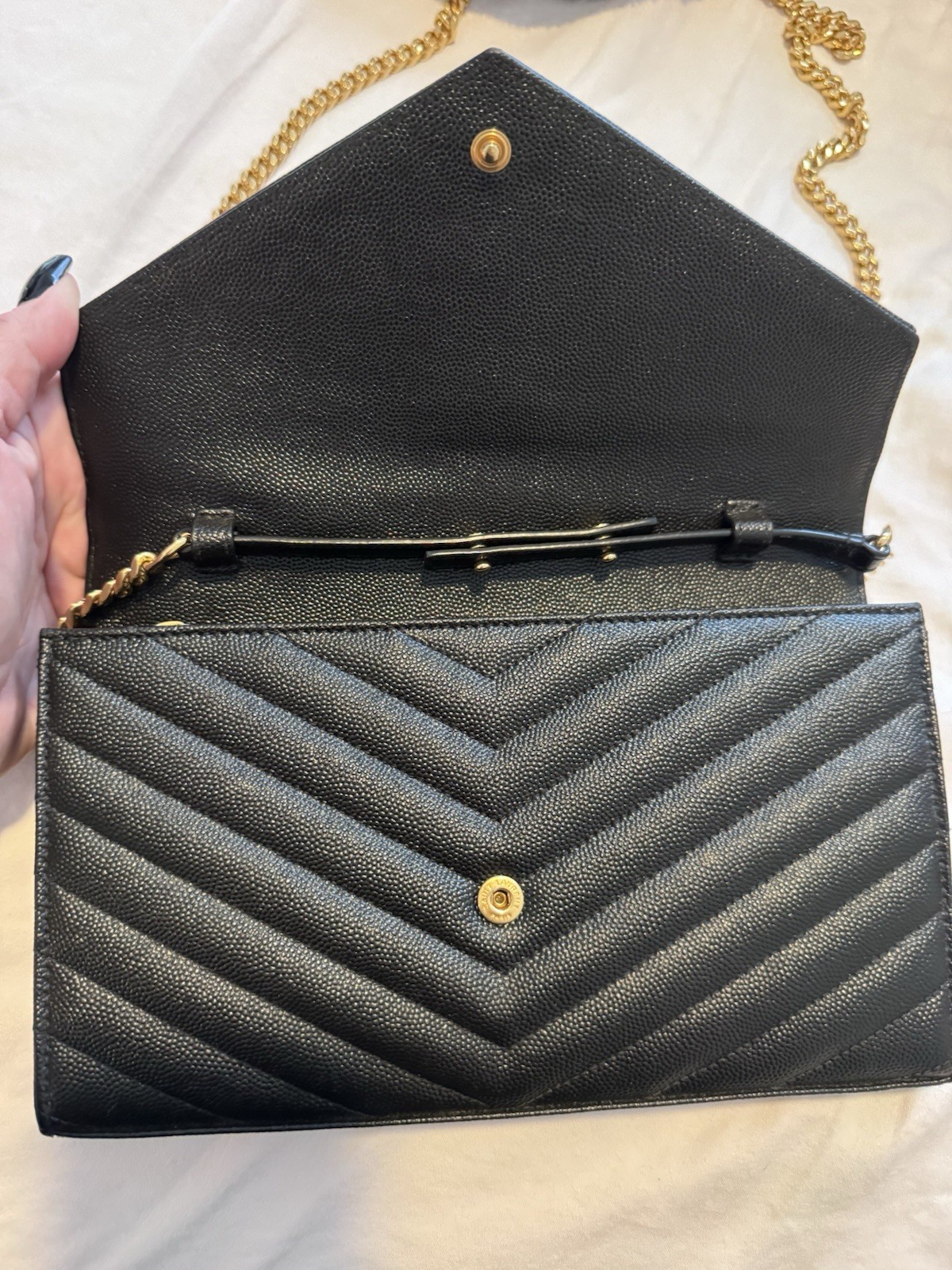 *NWT*Saint Laurent Monogram Cassandre Chain in Grain De Poudre Leather Crossbody