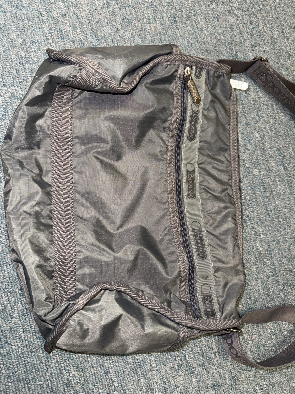 LeSportsac Deluxe Everyday Purse 2 Compartment Nylon Bag