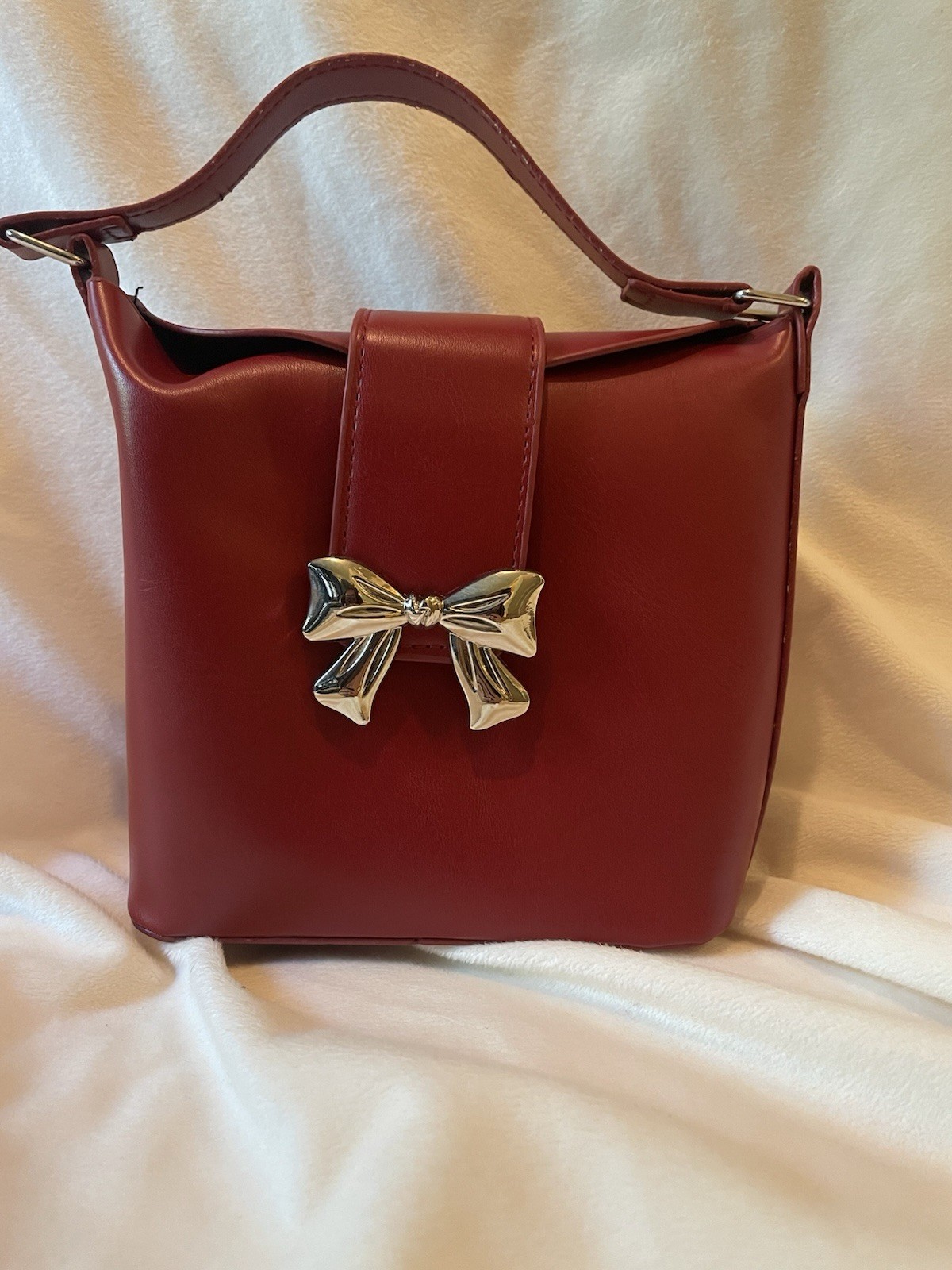 Small Burgundy Bucket Bag Top Handle Magnetic, Detachable Strap, Silver Bow