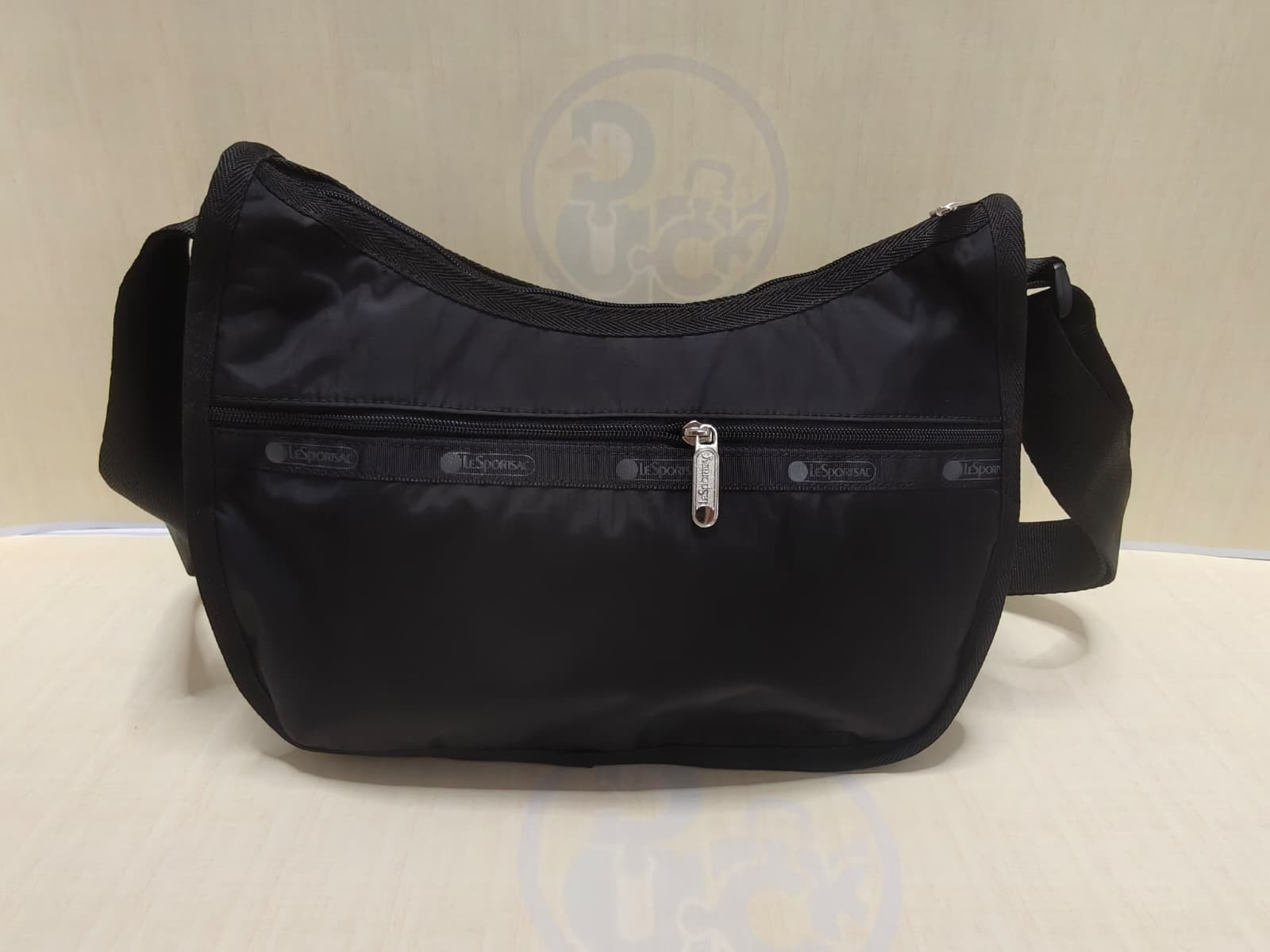 US STOCK & SHIP LeSportsac Classic Black Hobo LSS