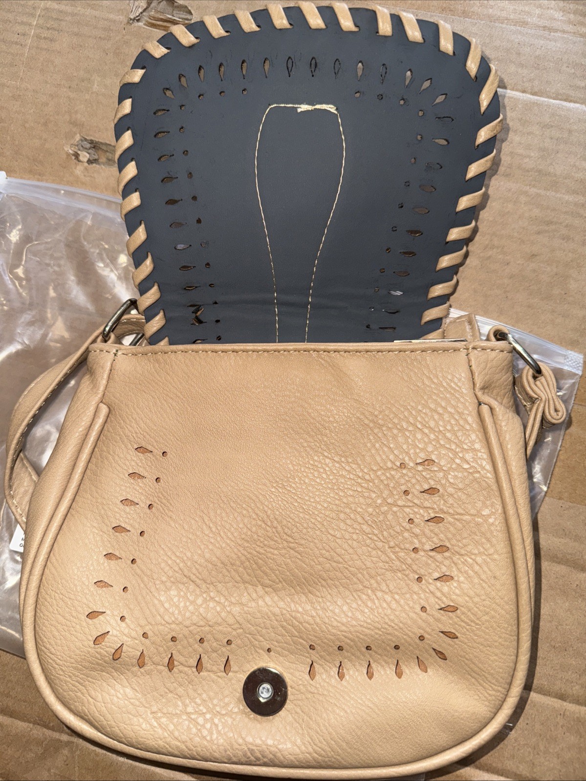 Crossbody Purse Western Faux Leather Eyelet Cut Out Flap Over Small Tan 8×8”