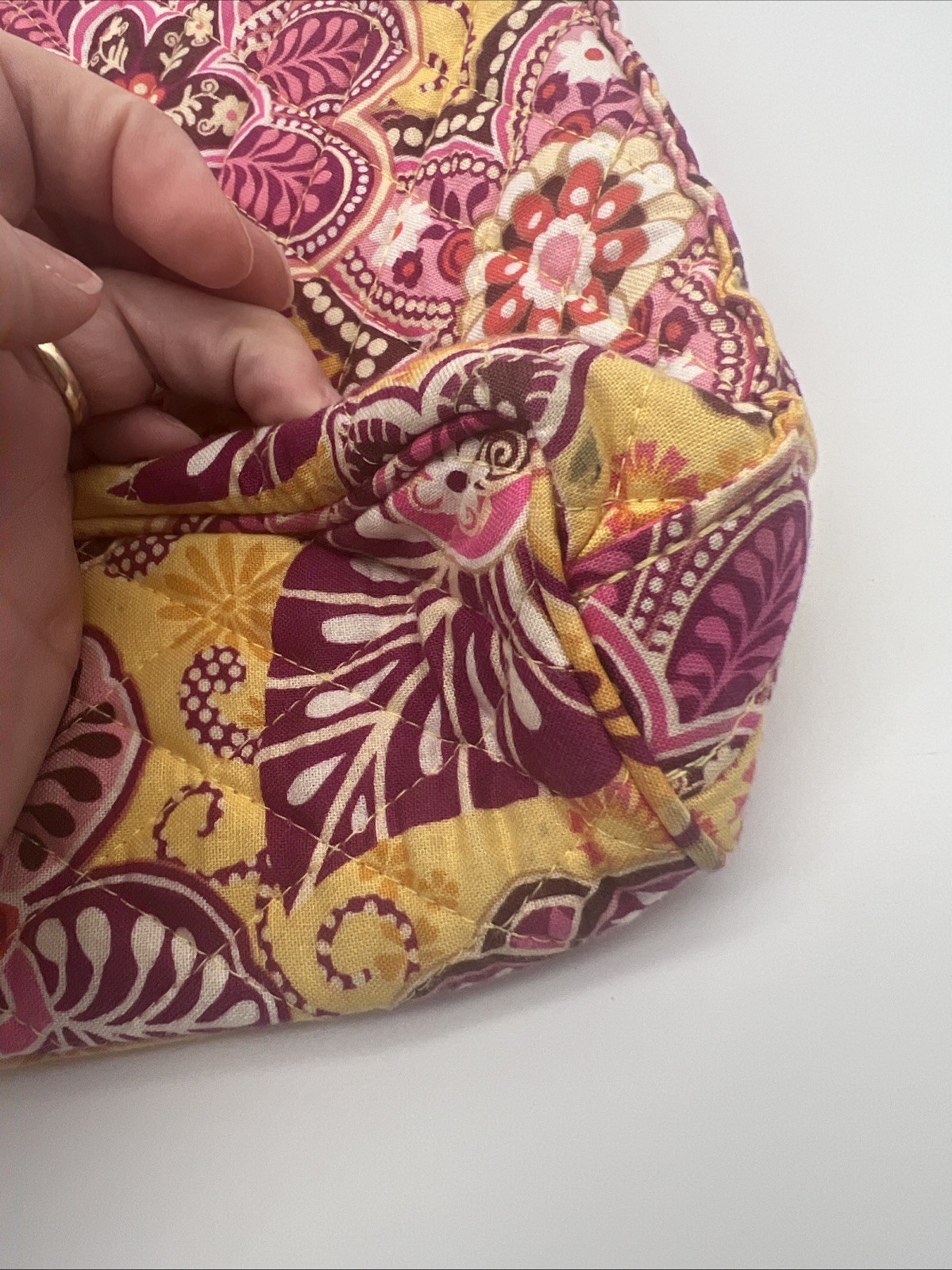 Vera Bradley Lisa B Hobo Shoulder Bag Purse Bali Gold Yellow Purple Zip Pockets