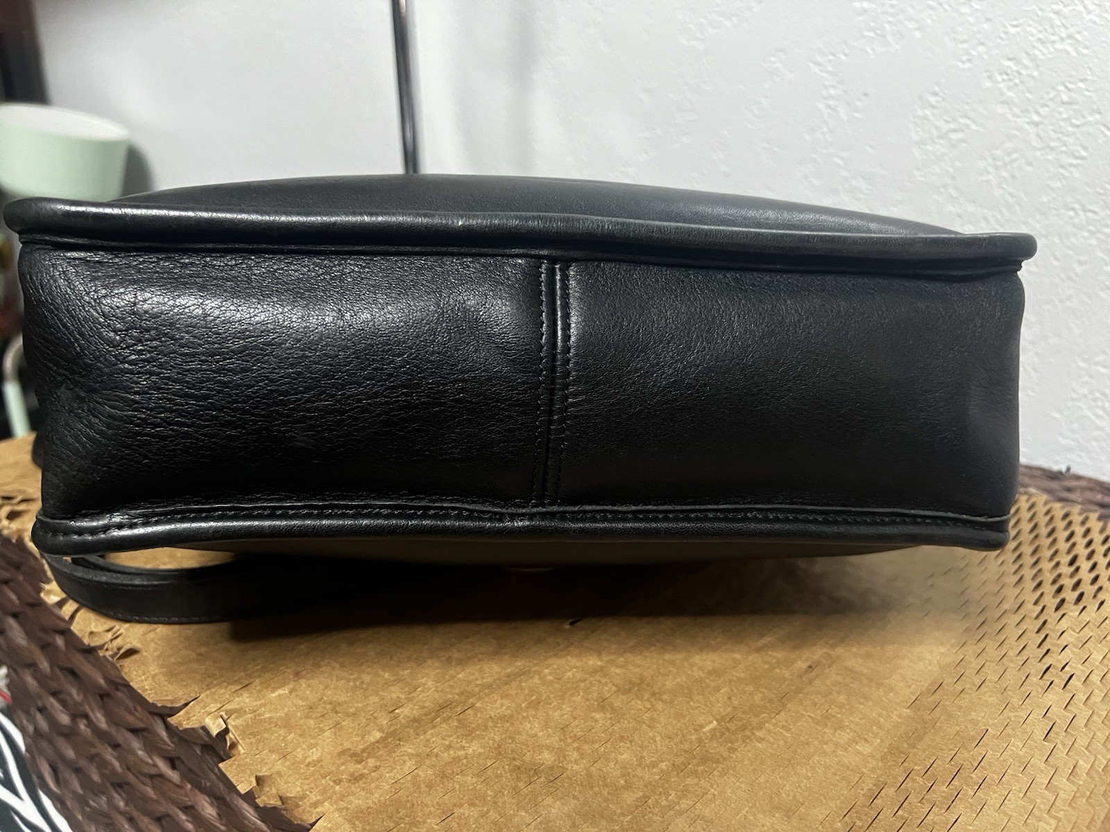 Coach Willis Black Leather Crossbody Satchel Bag Purse Vintage 9927