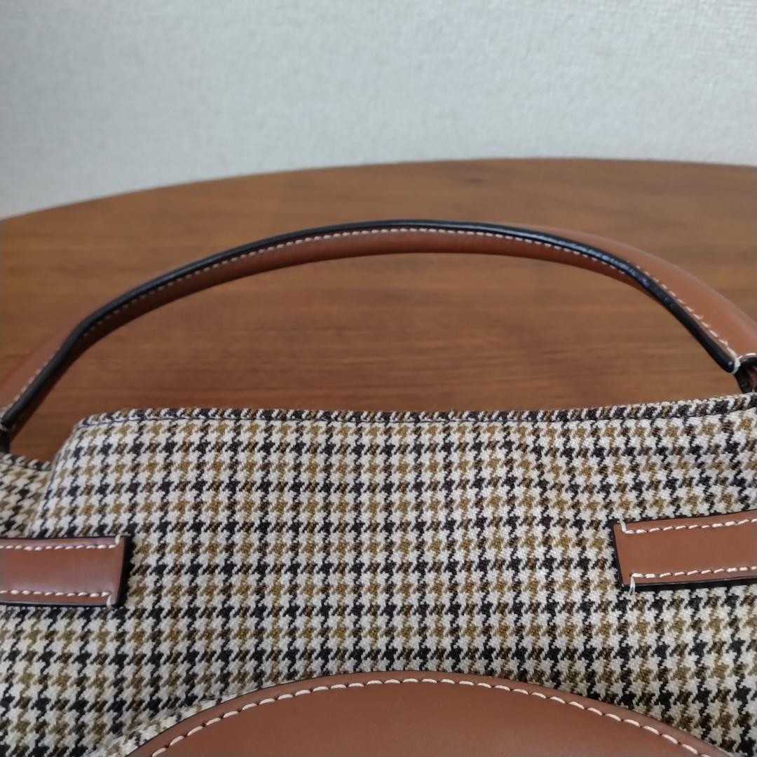 STUNNING CELINE Big Bag Nano Bucket – Plaid Tweed Pattern – Excellent Condition