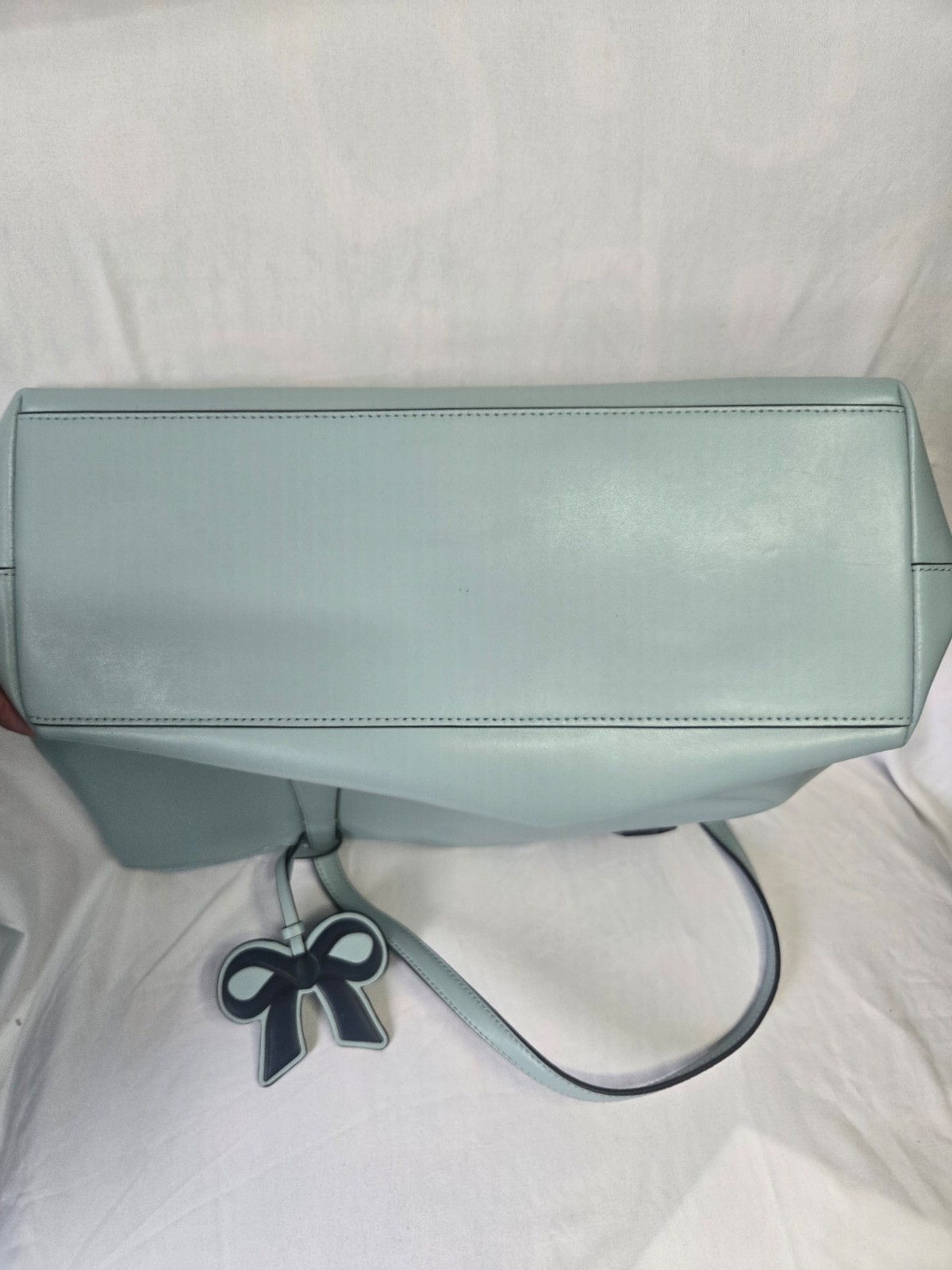 Kate Spade New York Large Light Blue Zip Tote Bag Bow Charm NWT Booklet