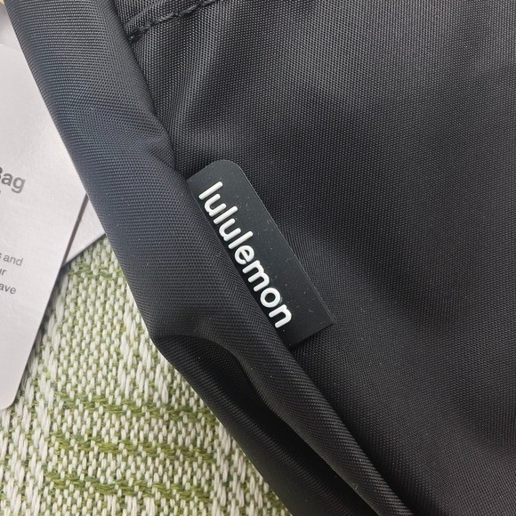 Lululemon All Night Festival Bag 5L – Black /Gold Hardware Crossbody Sling