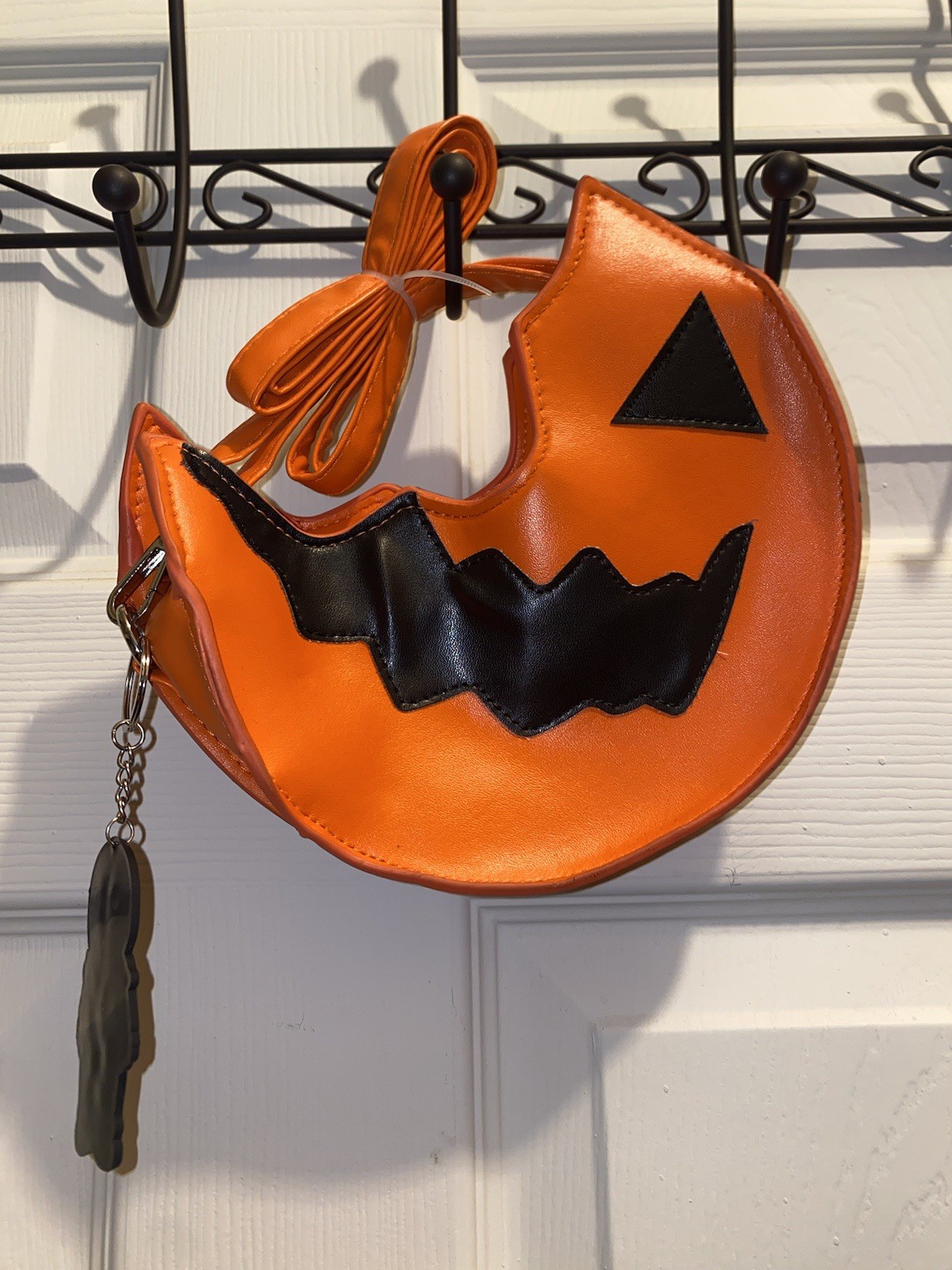 Trick R Treat Sam Lollipop Crossbody Purse