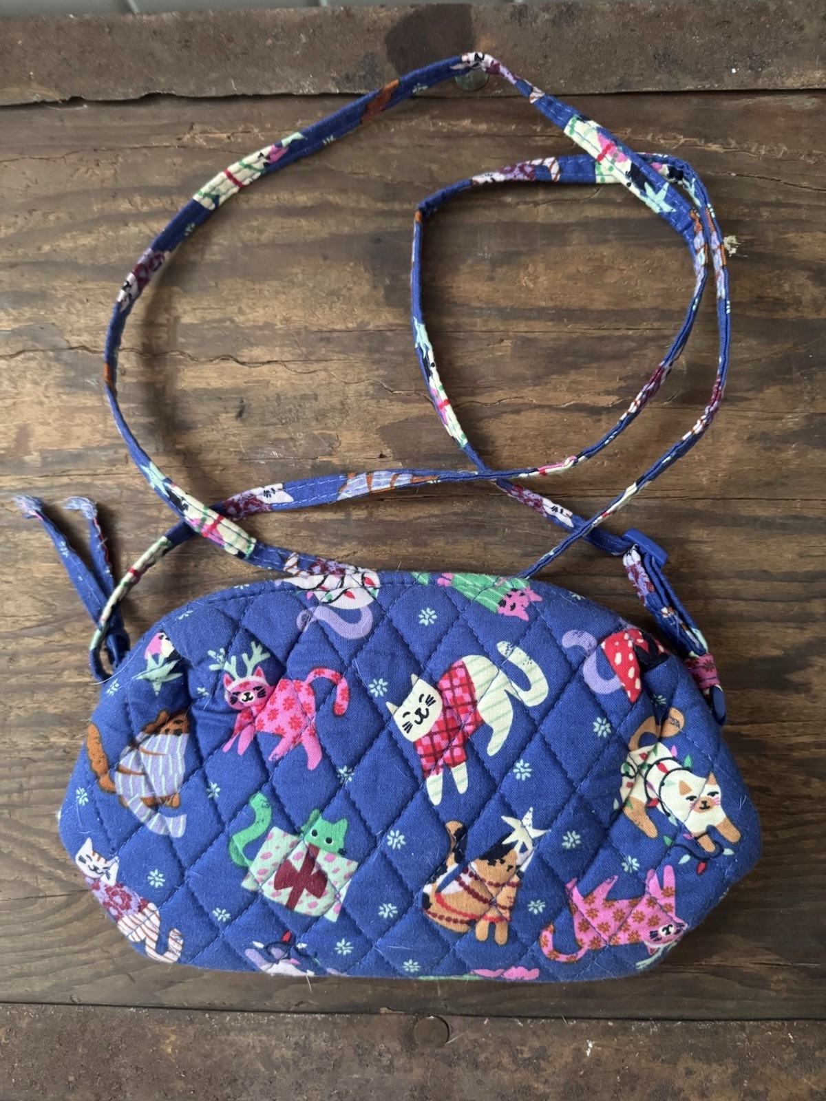 Vera Bradley Blue Multicolor Cat Print Crossbody Bag Zip Lined Pockets Strap