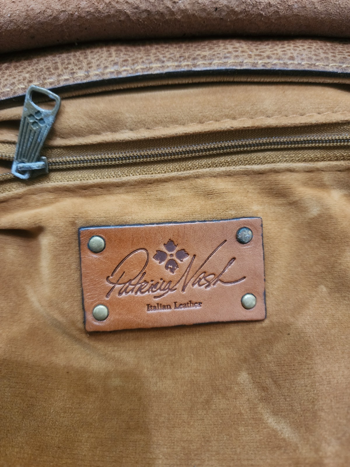 Patricia Nash Brown Leather Crossbody Indie Boho Brass Hardware Purse Bag