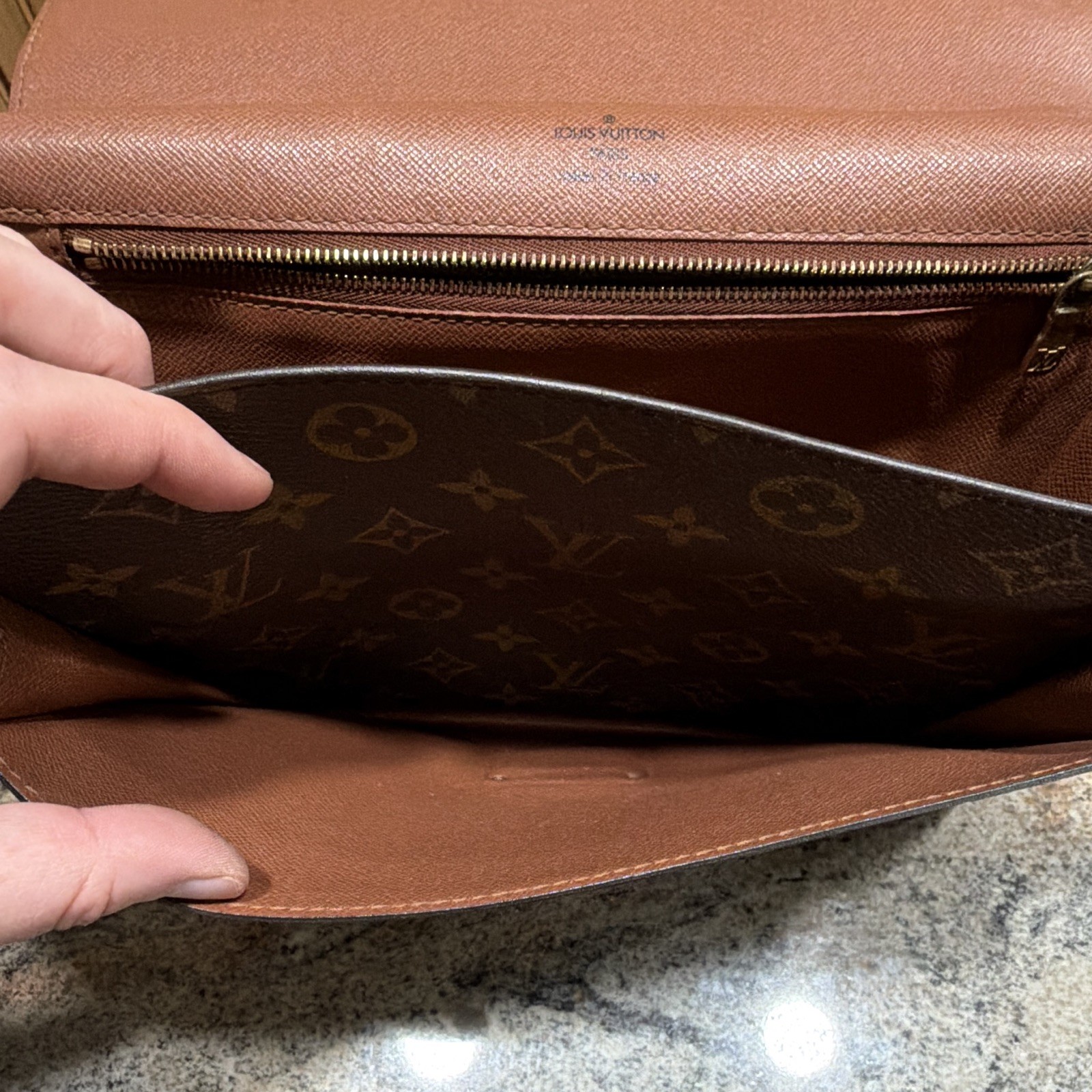 Louis Vuitton Monogram Satchel Top Handle Brown Push Lock, Gold, Key, Pockets