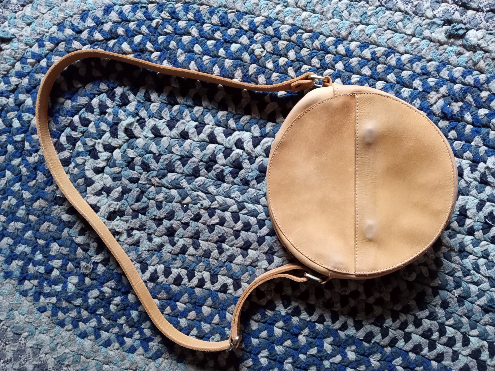 Unoeth Tan Leather Circle Crossbody Bag 10″ Zuri Handmade in Ethiopia