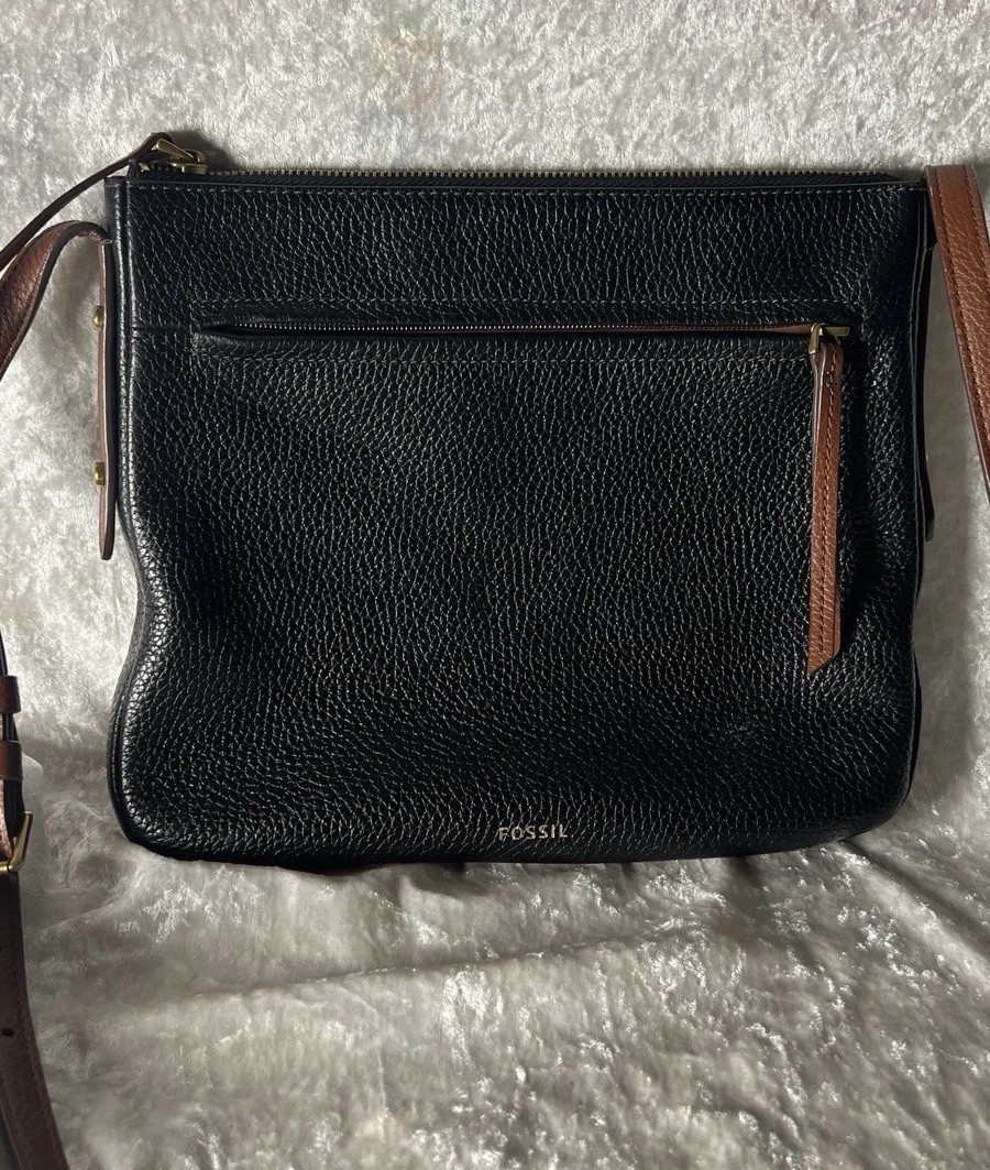 Fossil Fiona Crossbody Black Pebbled Leather with Adjustable Brown Strap