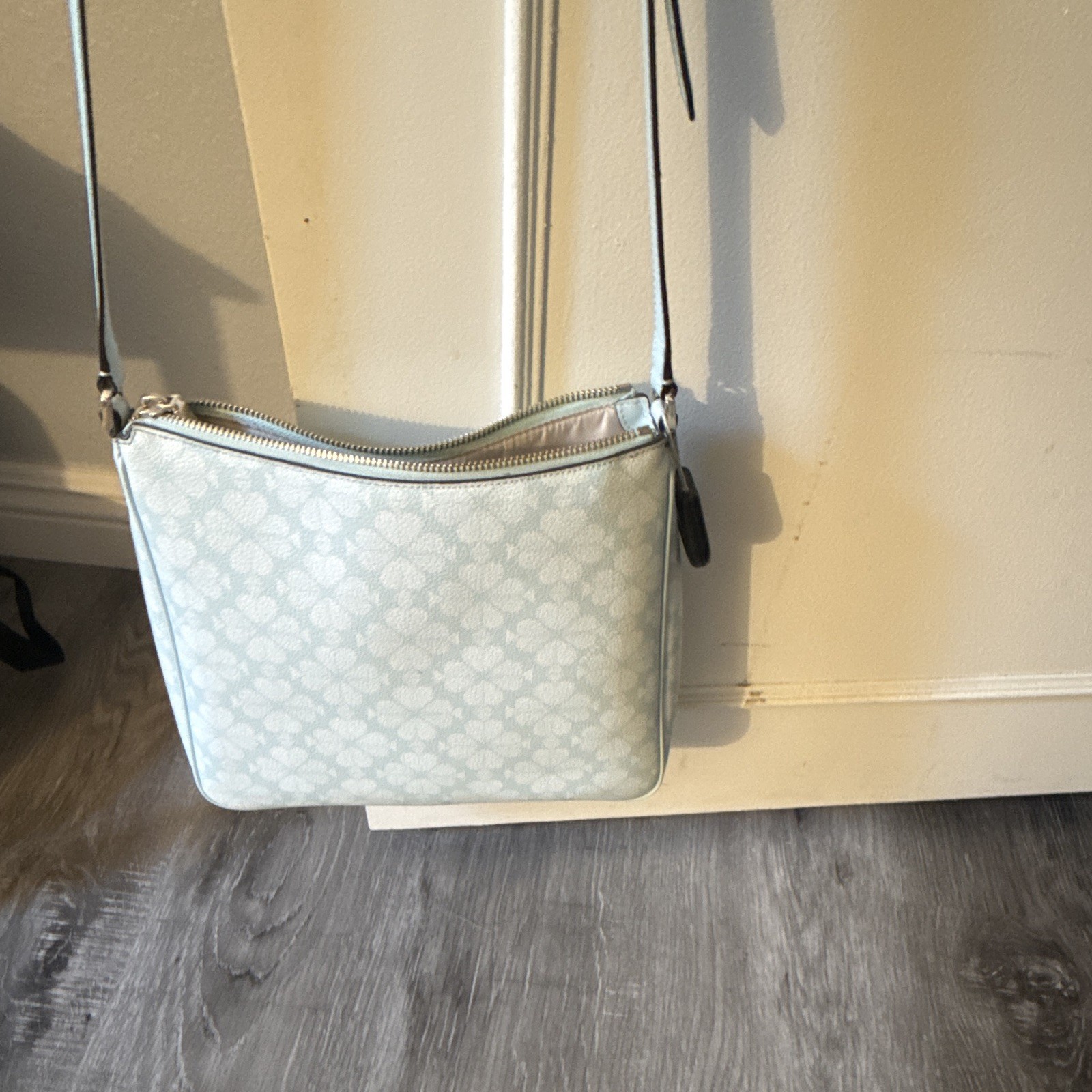Kate Spade New York Logo Small Crossbody Bag White/Blue Strap Zip Gold