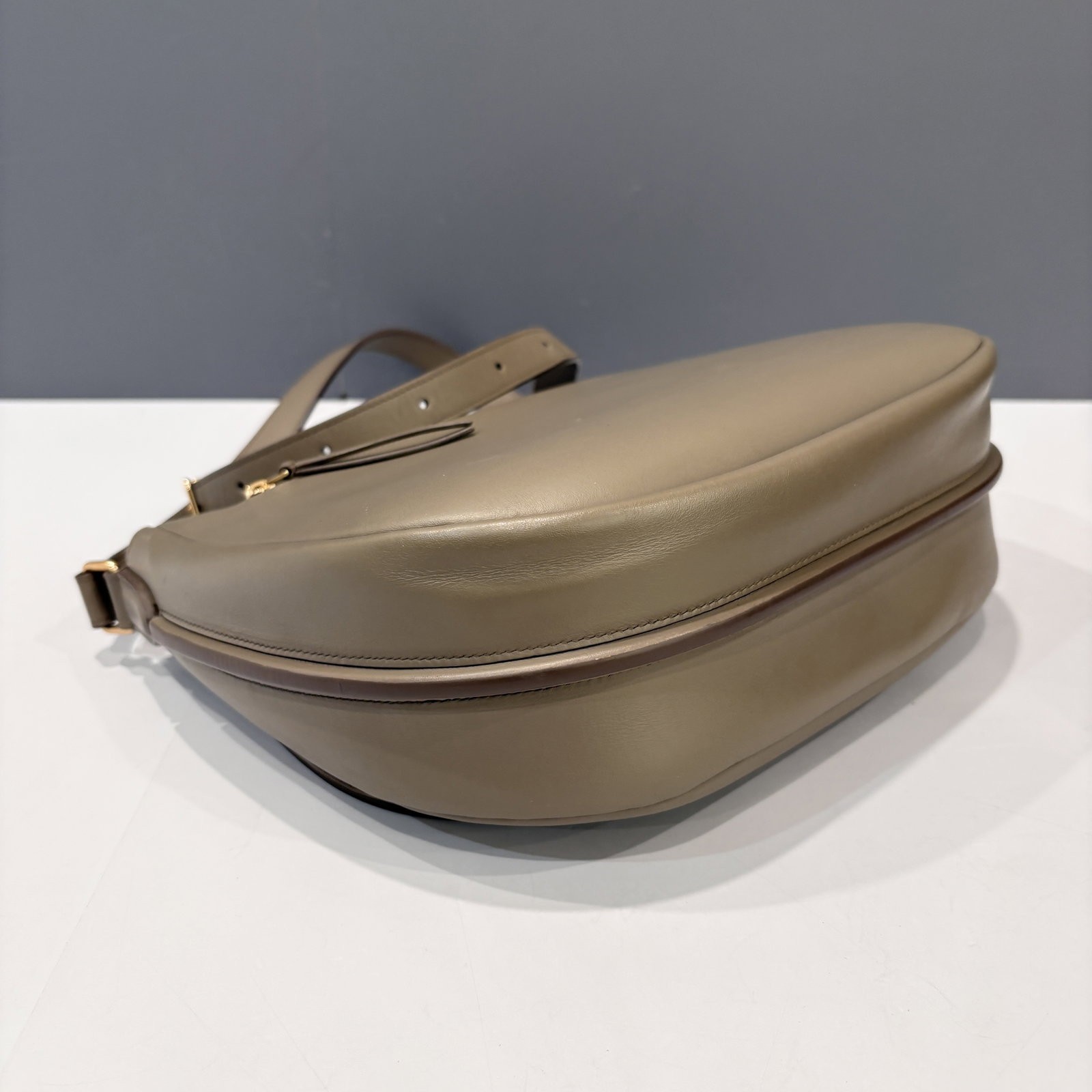 Celine Saddle Bag Grey Smooth Calfskin (ws012626e6)