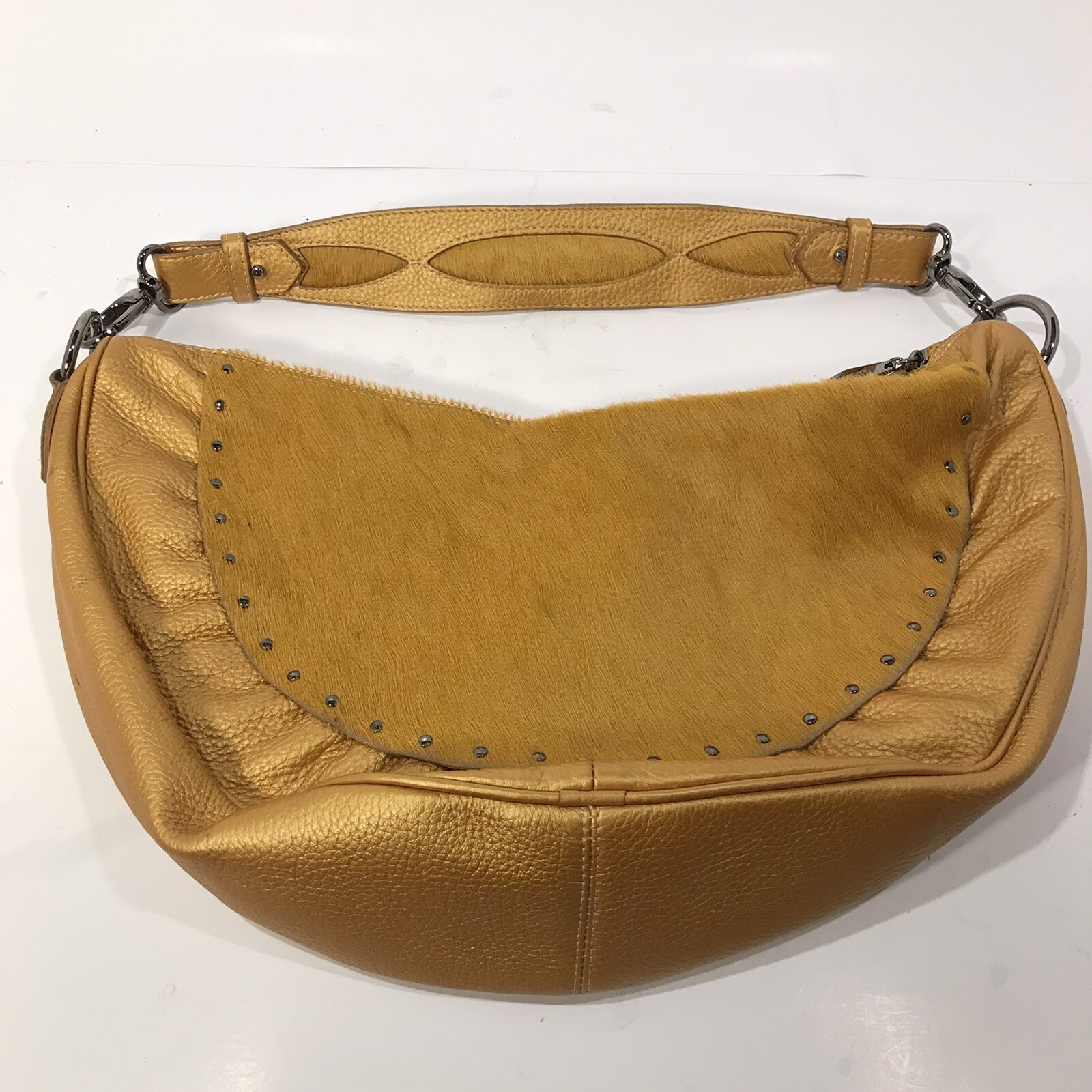 Berge Italy 100% Leather&Calfskin Handbag in Gold Made in Italy-Unused Condition