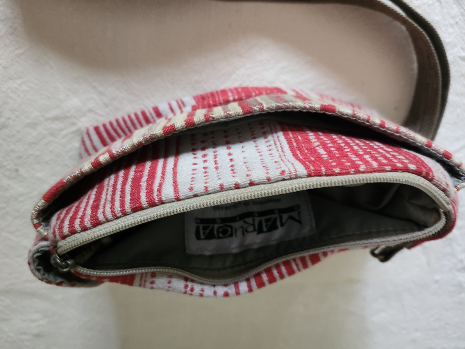 MARUCA Hip Pocket Bag Red Jacquard Zippered 2 Pocket Waist Fanny Pack Waterproof