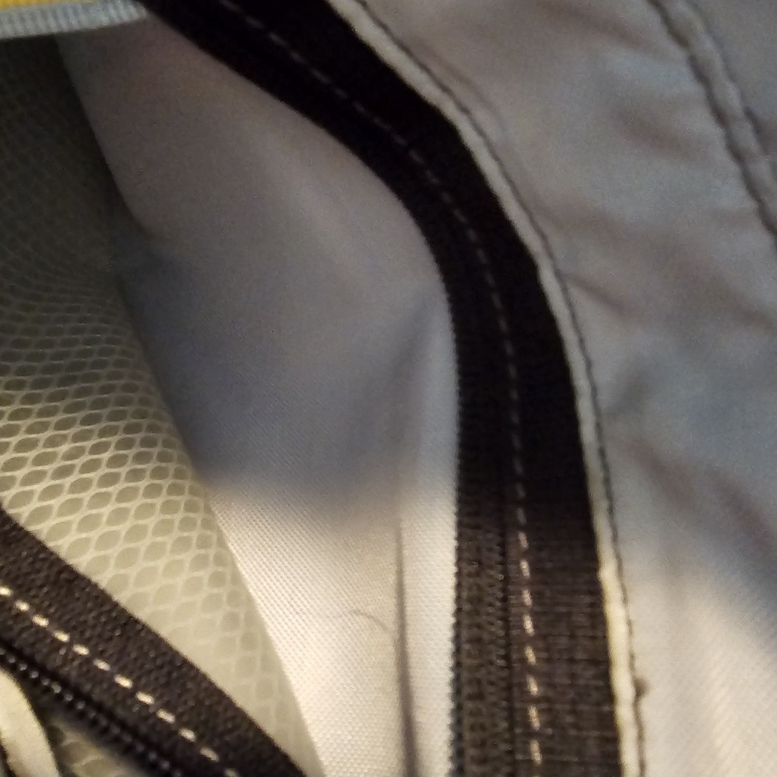 KEEN Hybrid Transport Tote Bag Laptop Messenger Fits Hiking Boots Sandals Etc.