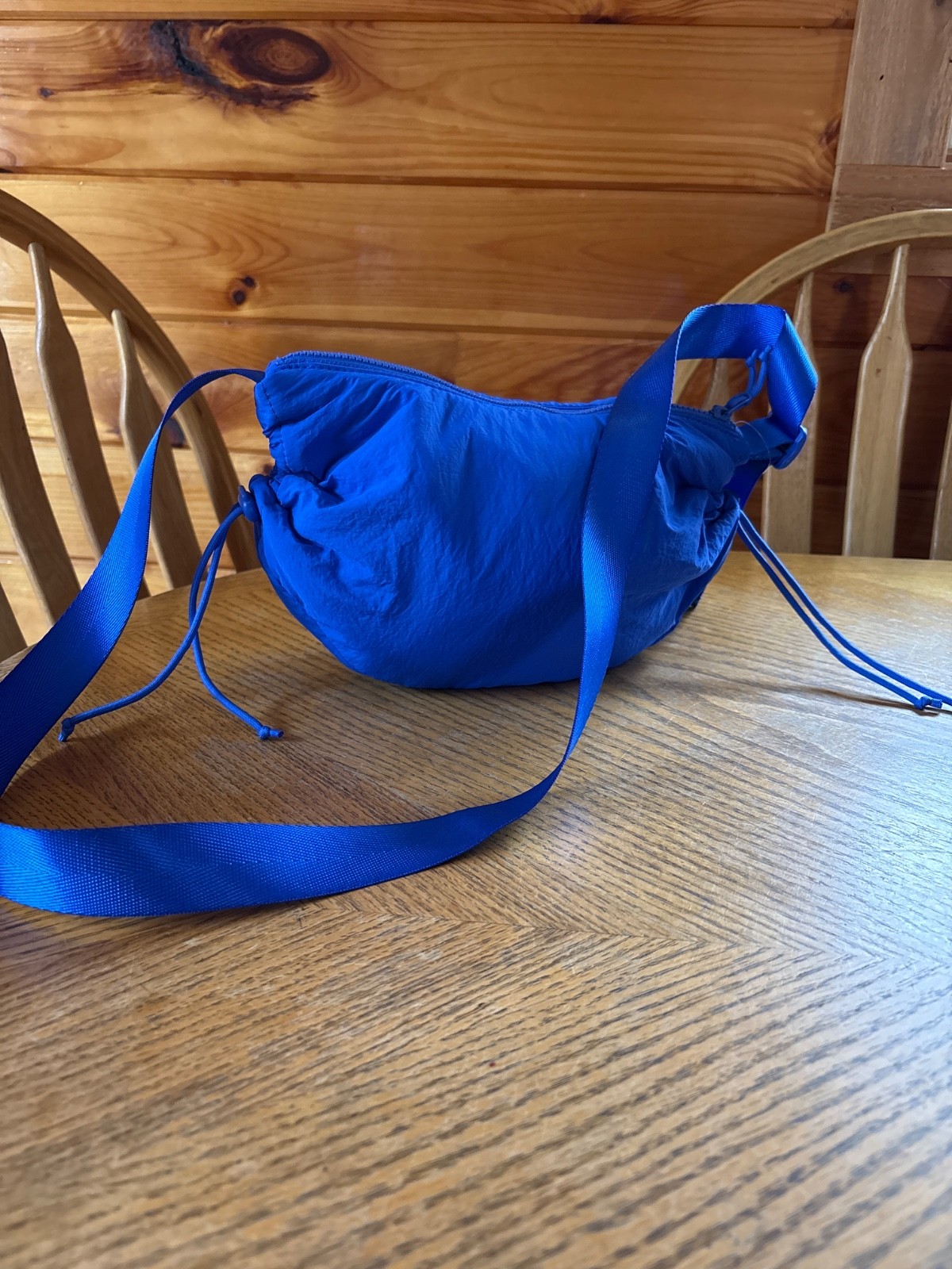 OLD NAVY Cross-Body Shoulder Bag Purse Handbag ADJUSTABLE (cobalt blue) NWT!