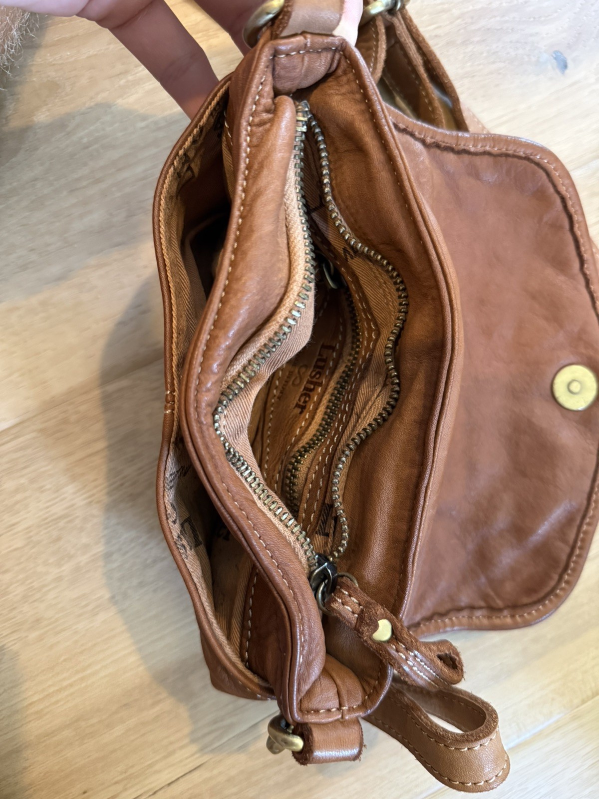 Lusher Italy Brown Woven Leather Crossbody Shoulder Bag Braided Flap Purse