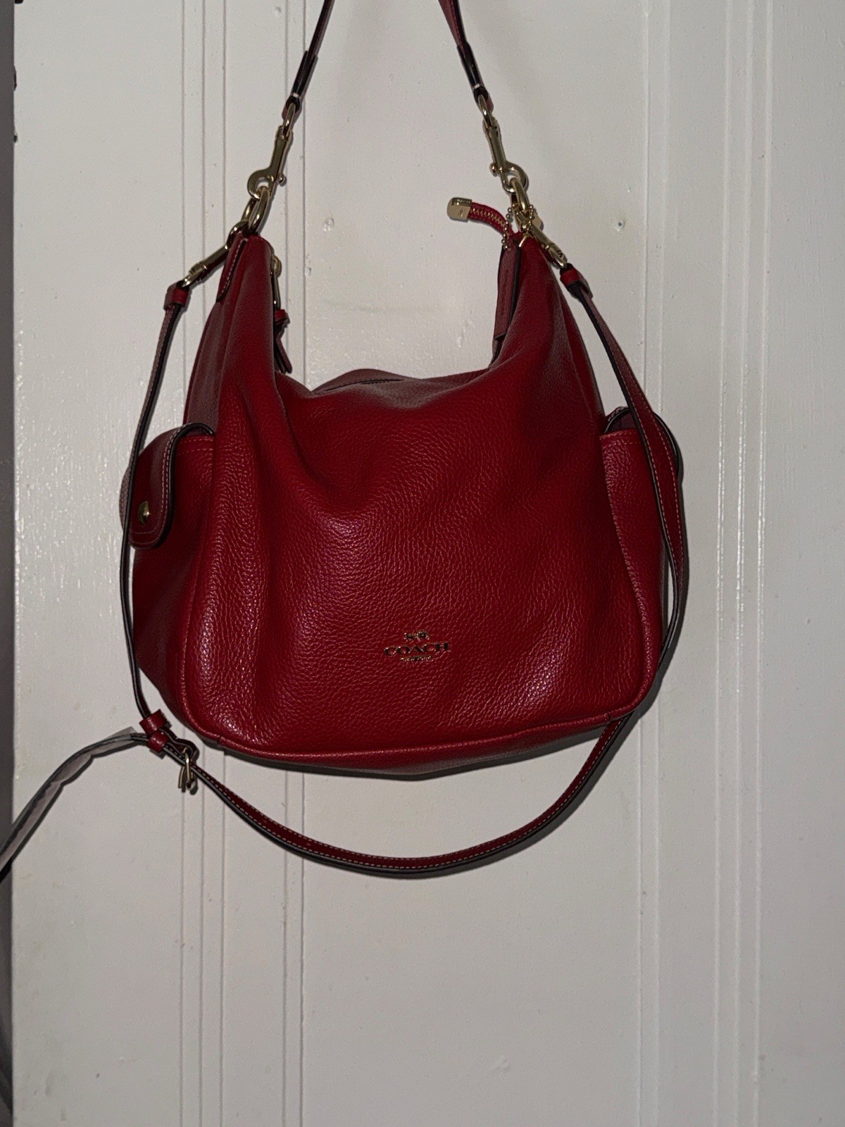 Coach Hobo bag pennie bag in Burgundy Pebbled Crescent