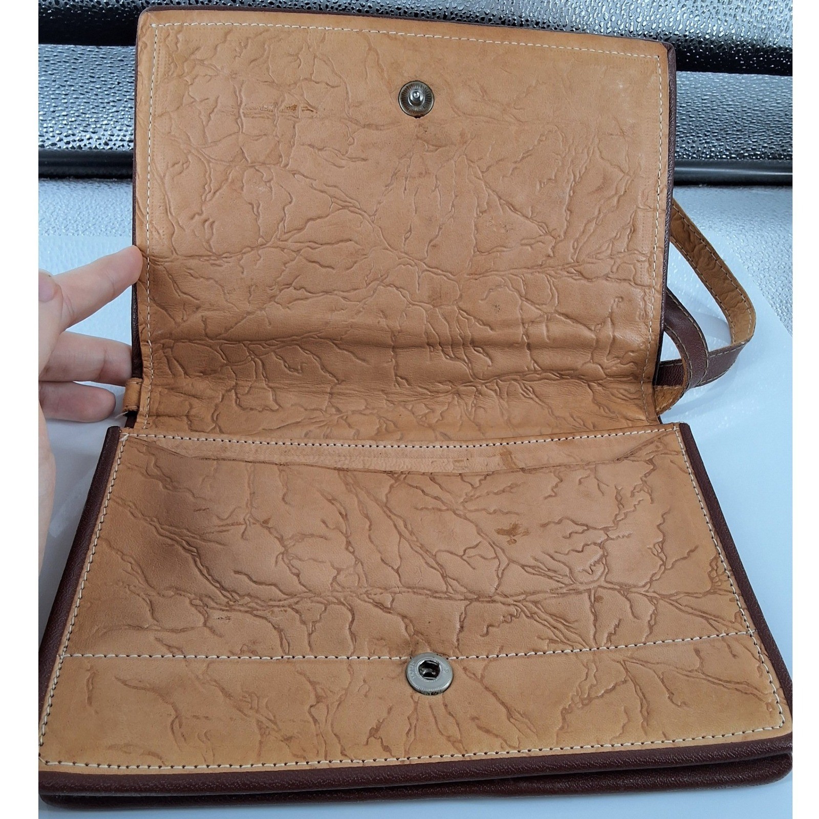 Vintage Tooled Leather Egyptian Queen Nefertiti Crossbody Bag Tan Brown Clutch
