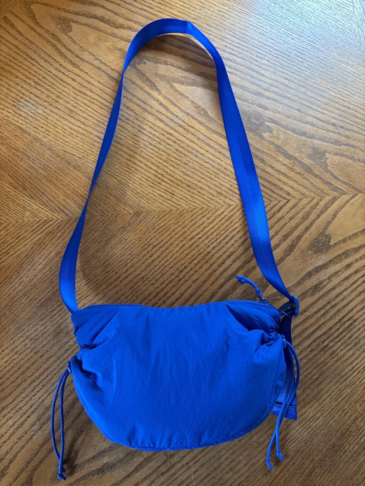 OLD NAVY Cross-Body Shoulder Bag Purse Handbag ADJUSTABLE (cobalt blue) NWT!