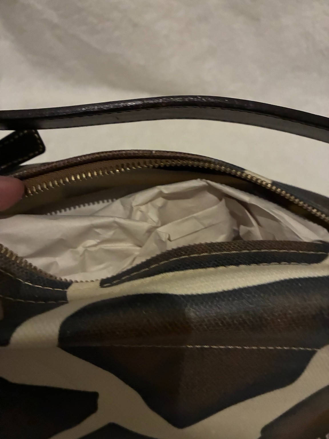 Dooney & Bourke USA Giraffe Print Canvas Leather Shoulder Bag w/ Dust Bag