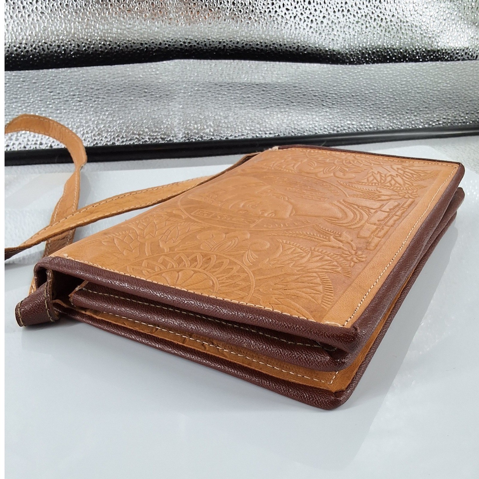 Vintage Tooled Leather Egyptian Queen Nefertiti Crossbody Bag Tan Brown Clutch