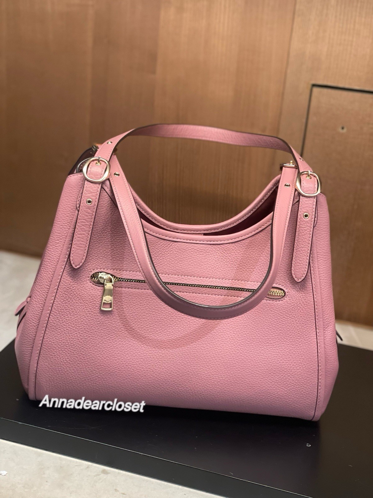 NWT Coach Erin Shoulder Bag CAQ86 in Pebble Leather Gold/ Penoy