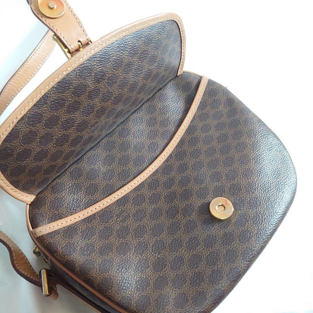 Vintage CELINE Small Leather Shoulder Bag Crossbody 23x18x8cm Auth From Japan