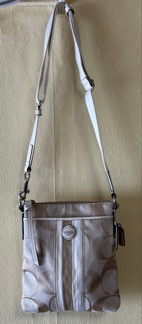 Coach Beige Fabric Logo Shoulder Bag Women 9.06×7.87 in Silver Auth