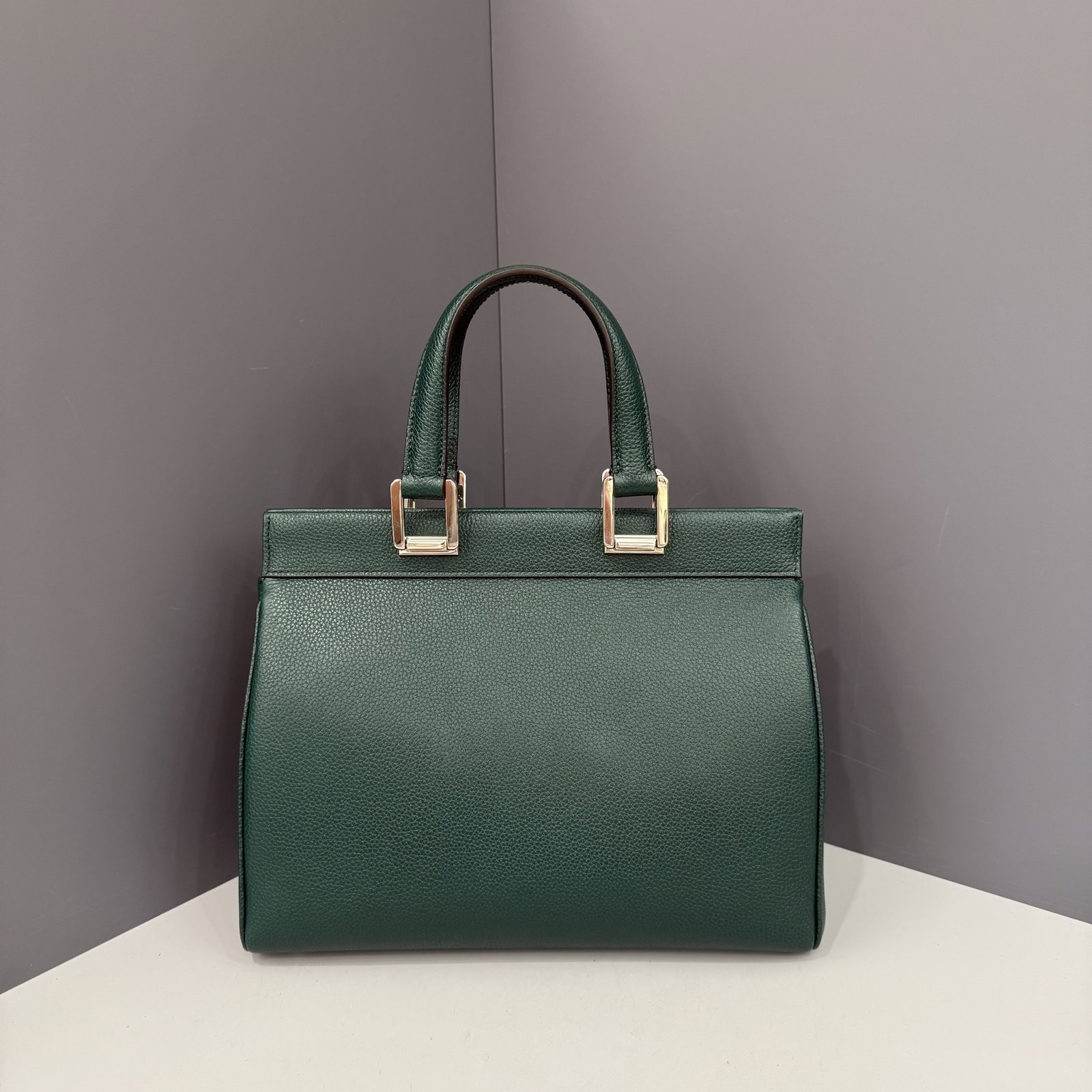 Gucci Horsebit Small Zumi Top Handle Bag Green Grained Calfskin (qy040126g3)