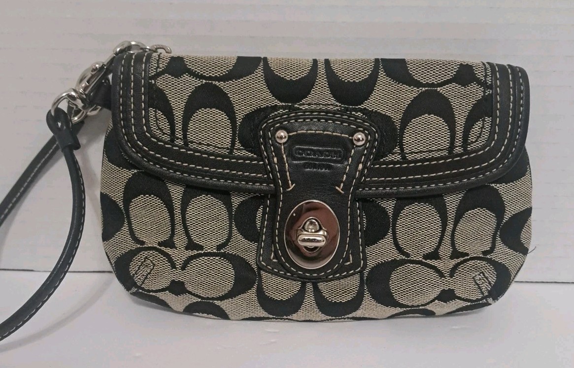 COACH Signature Legacy Jacquard Turnlock Wristlet Clutch