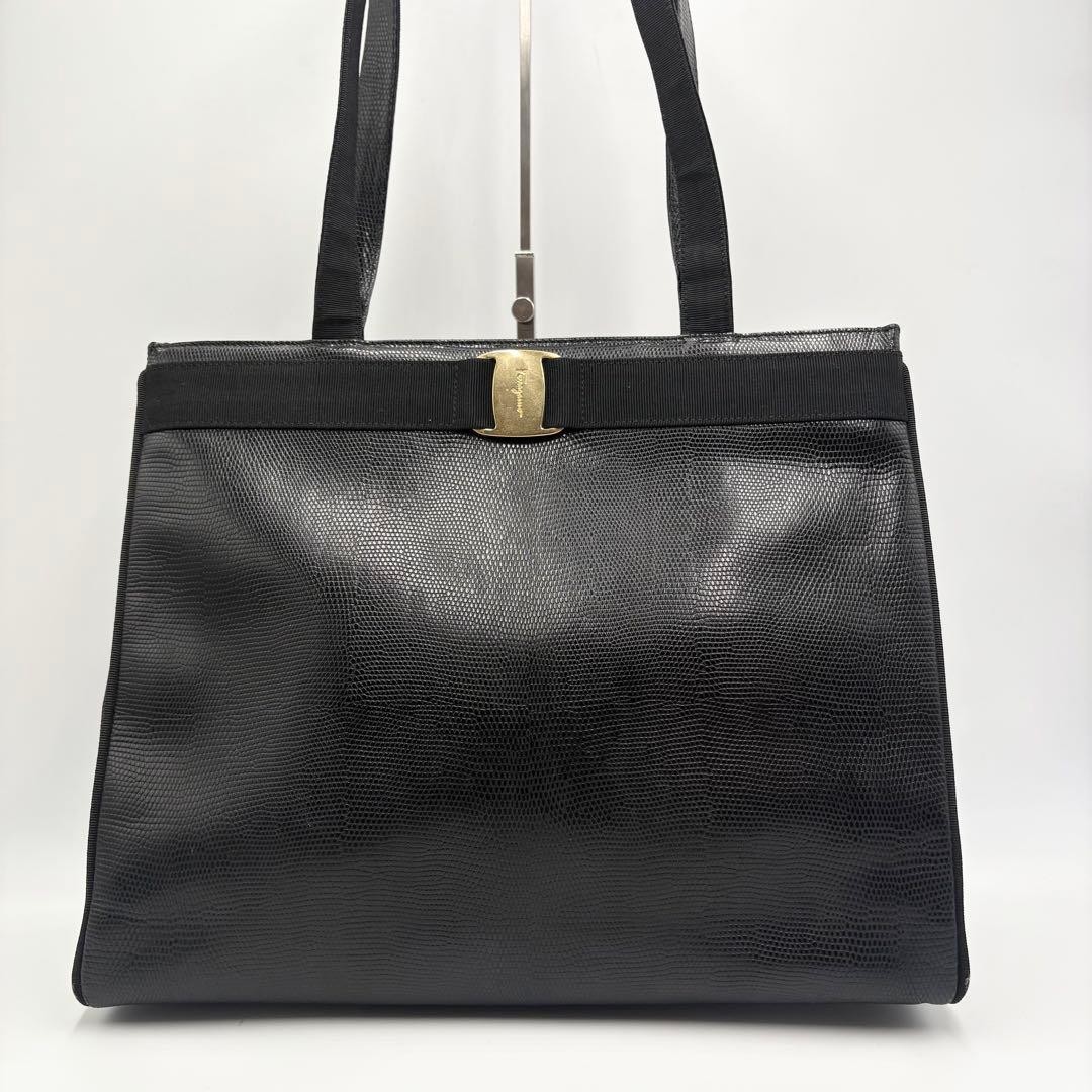Ferragamo Vara Leather Tote Bag Black Gold Hardware Women’s Authentic