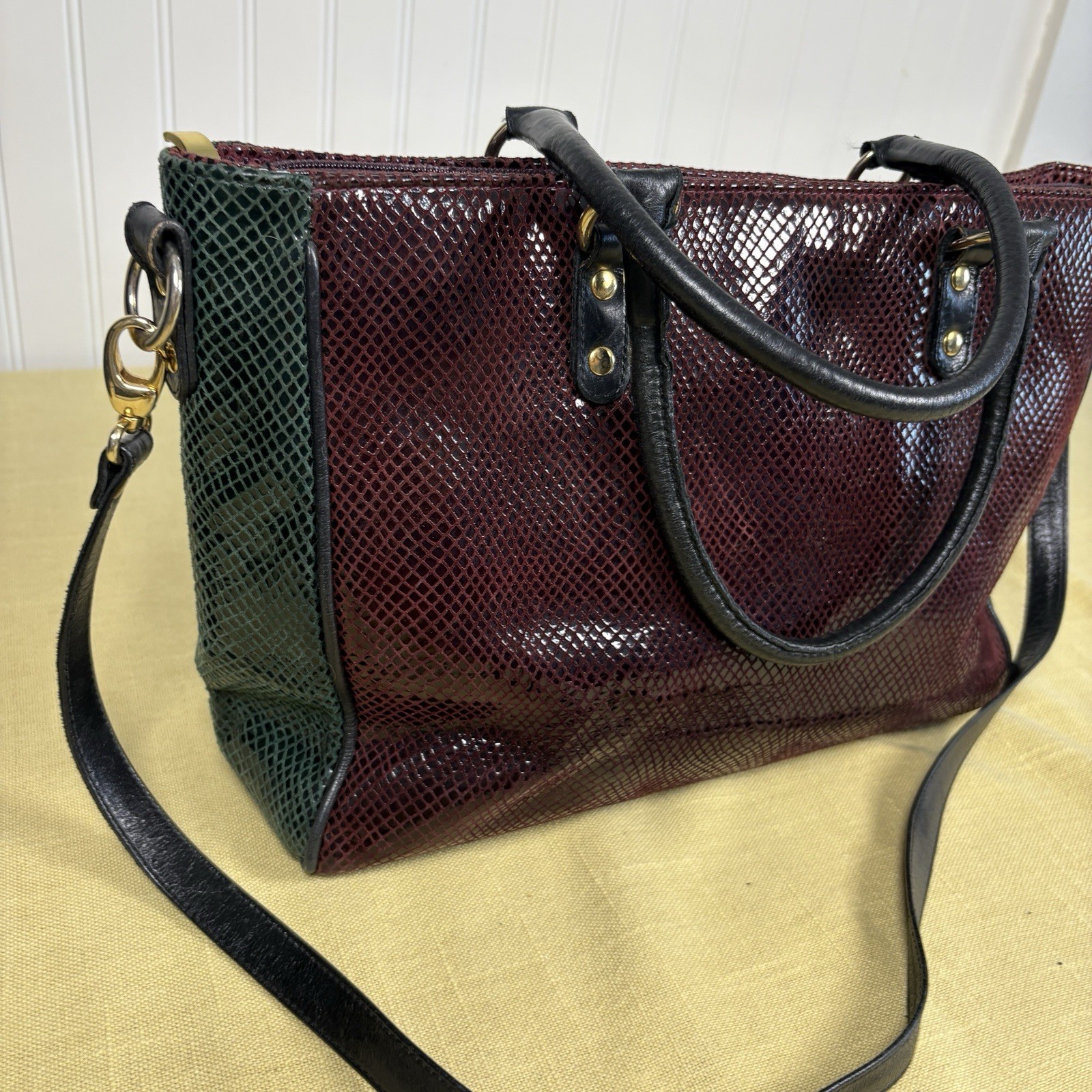 Vintage Due Fratelli Leather Purse Snakeskin Embossed Two Tone Burgundy & Green