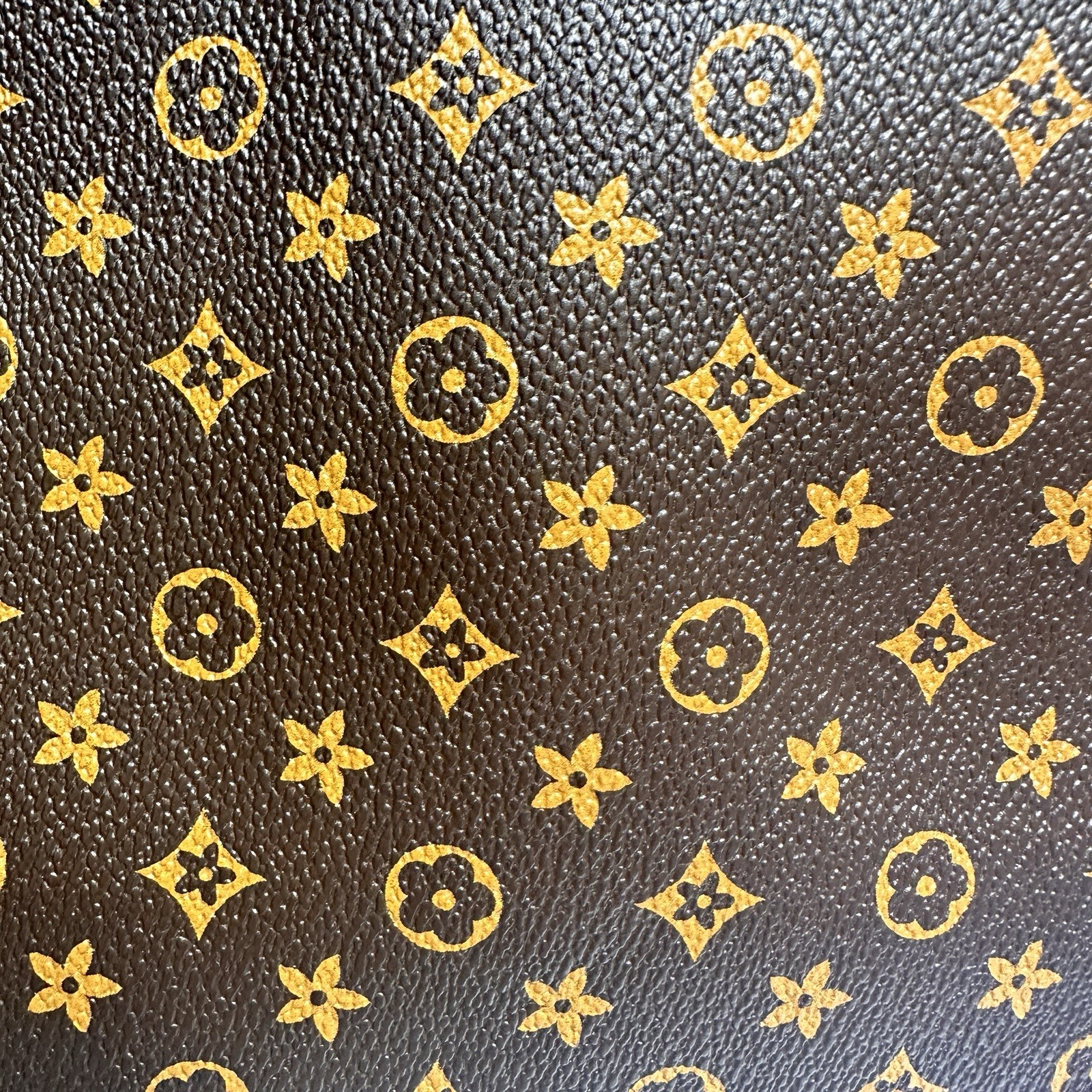 5-in-1 Designer Tote Handbag Brown Gold Medallion Wallet Makeup Pouch Cards