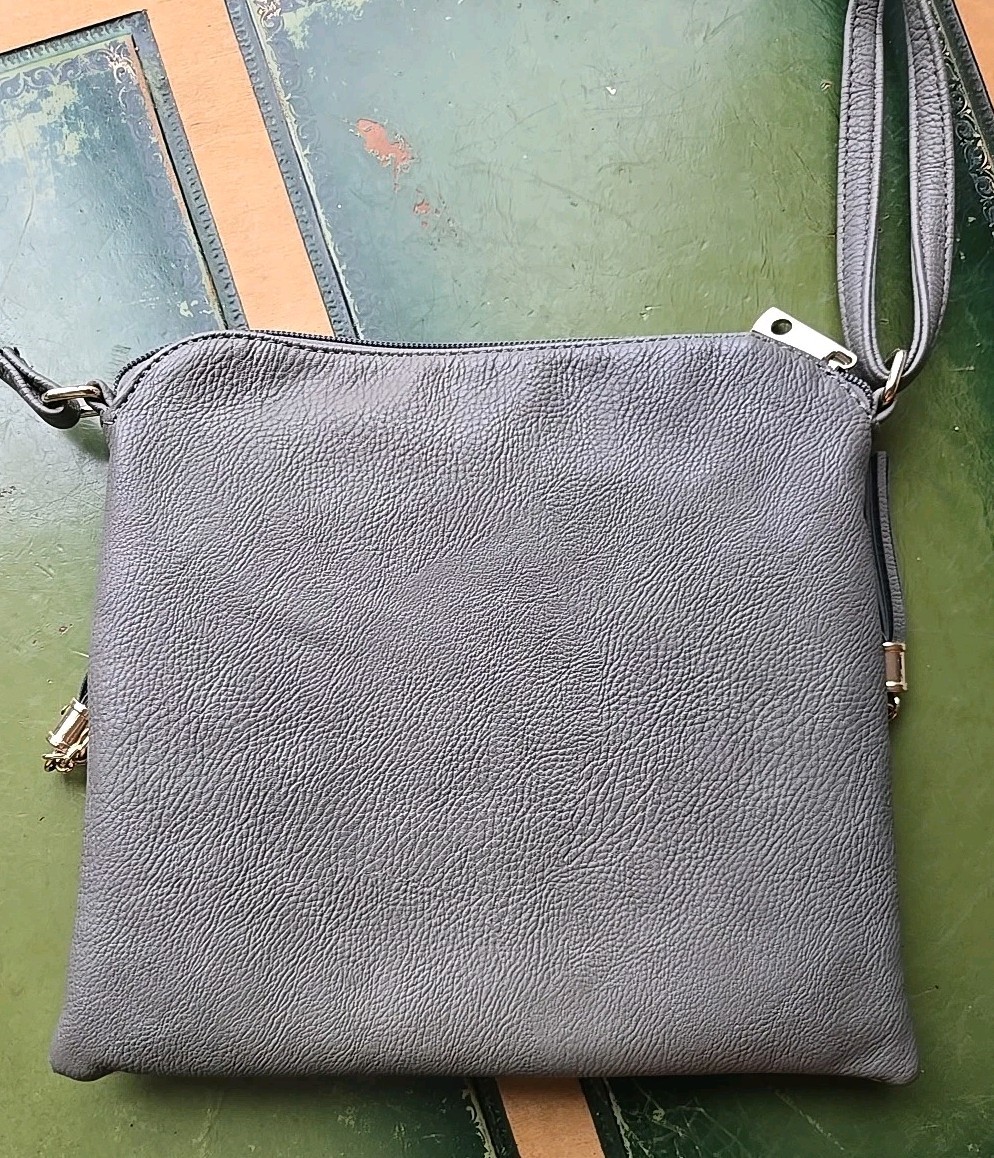 Faux Leather Crossbody Purse Shoulder Bag 10″ X 9 1/2″ Gray Beige Color Block
