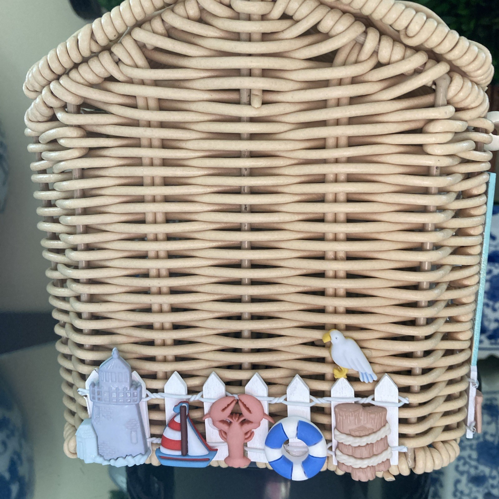 Vacation Wicker Cottage Purses