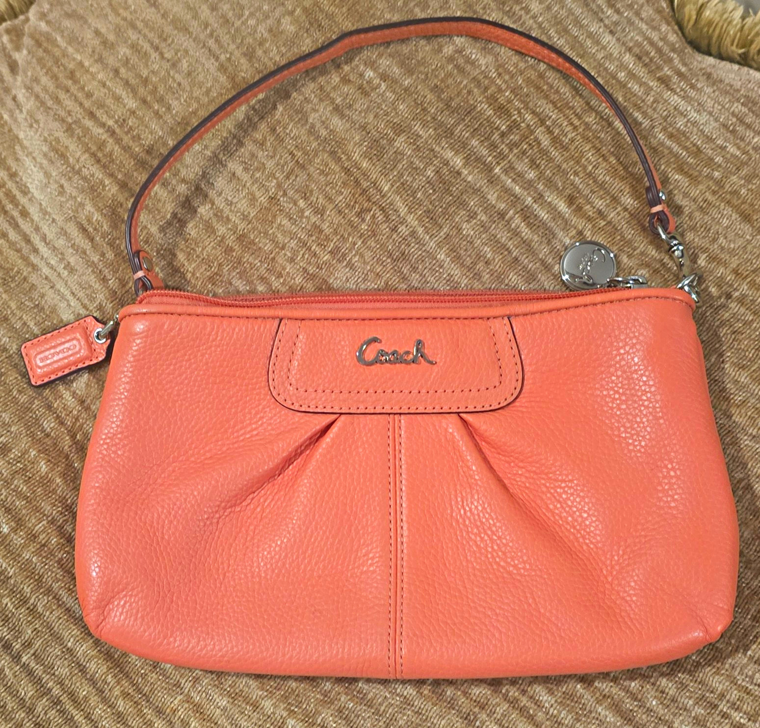 Y2k Coach Ashley Pleated Pebbled Leather Large Wristlet