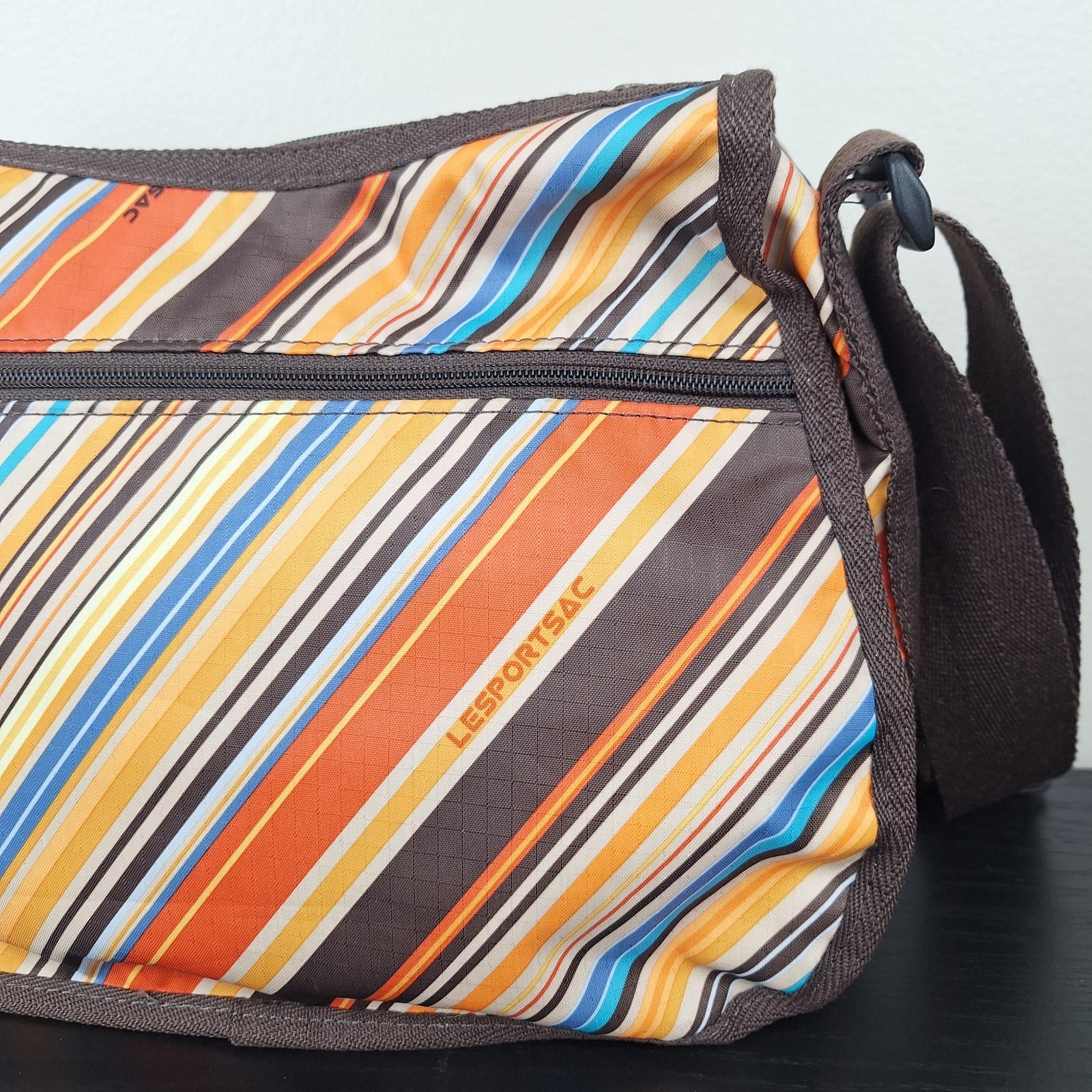 Lesportsac Deluxe Everyday Bag 70s Retro Style Striped Nylon Crossbody + Pouch