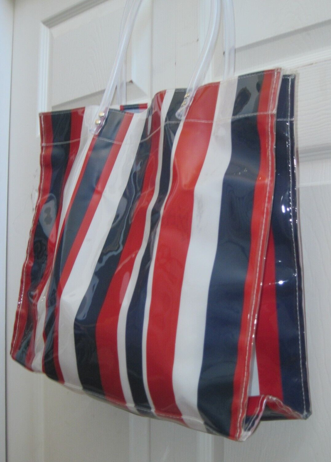 Women’s Large Plastic Tote Beach Bag Purse Vertical Stripes Red White & Blue New