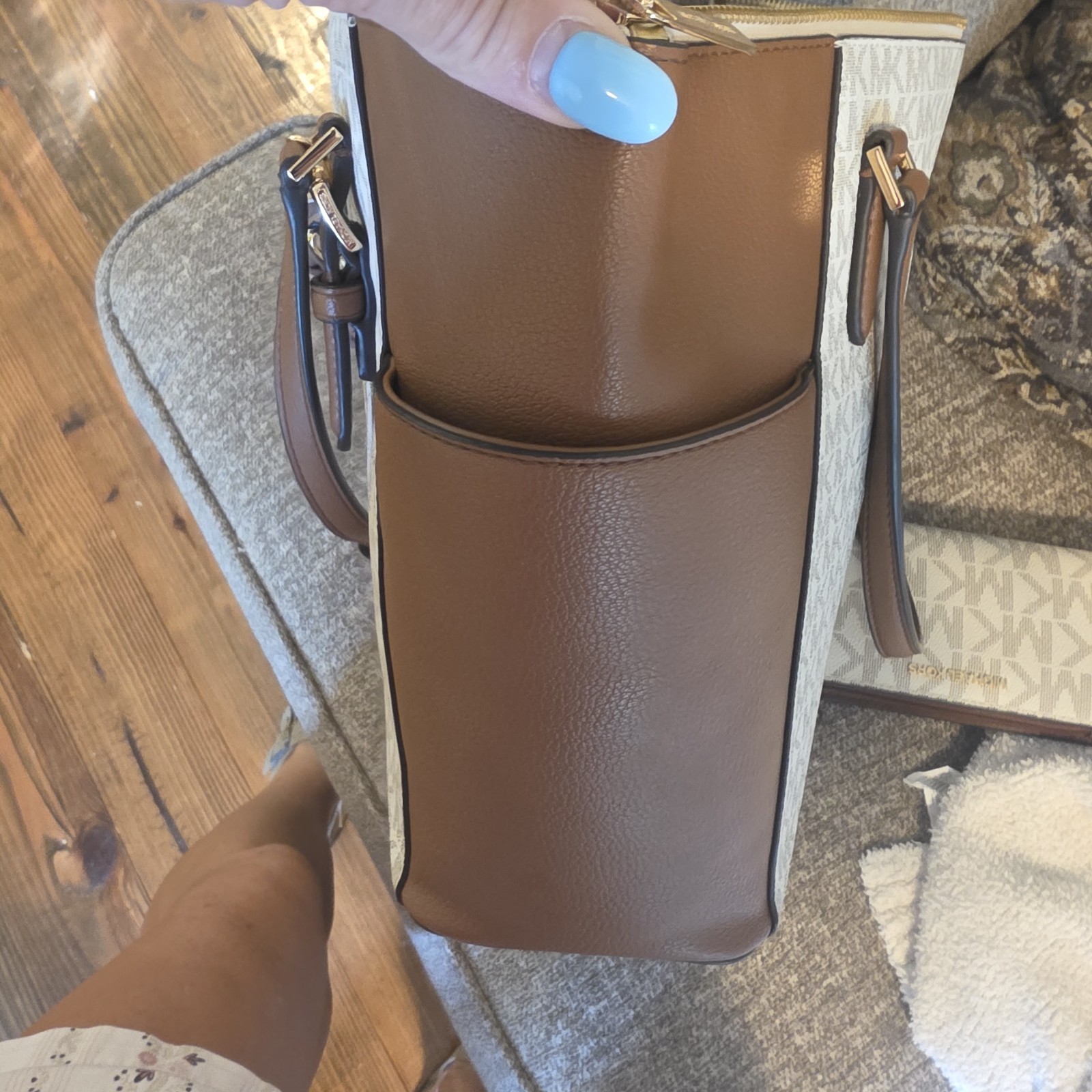Michael Kors Logo Tote Shoulder Bag Brown/Beige Zip Gold Hardware w/ Wallet
