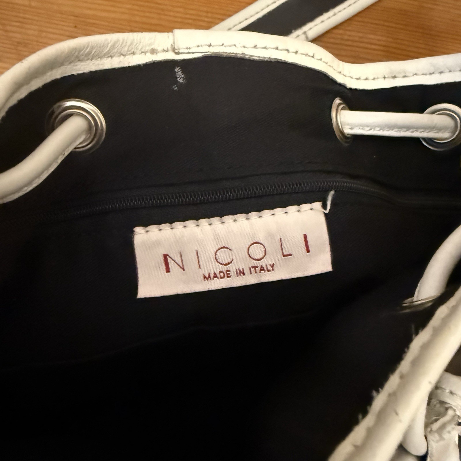 NICOLI made in Italy Black and Yellow Leather Shoulder Bucket Purse Bag